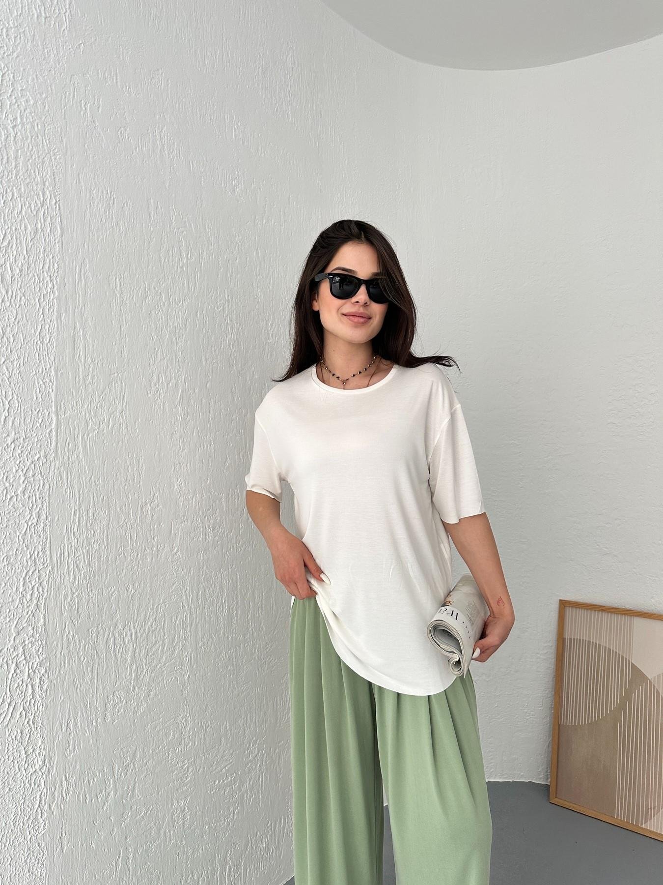 Eteği Oval Oversize Tişört Ekru