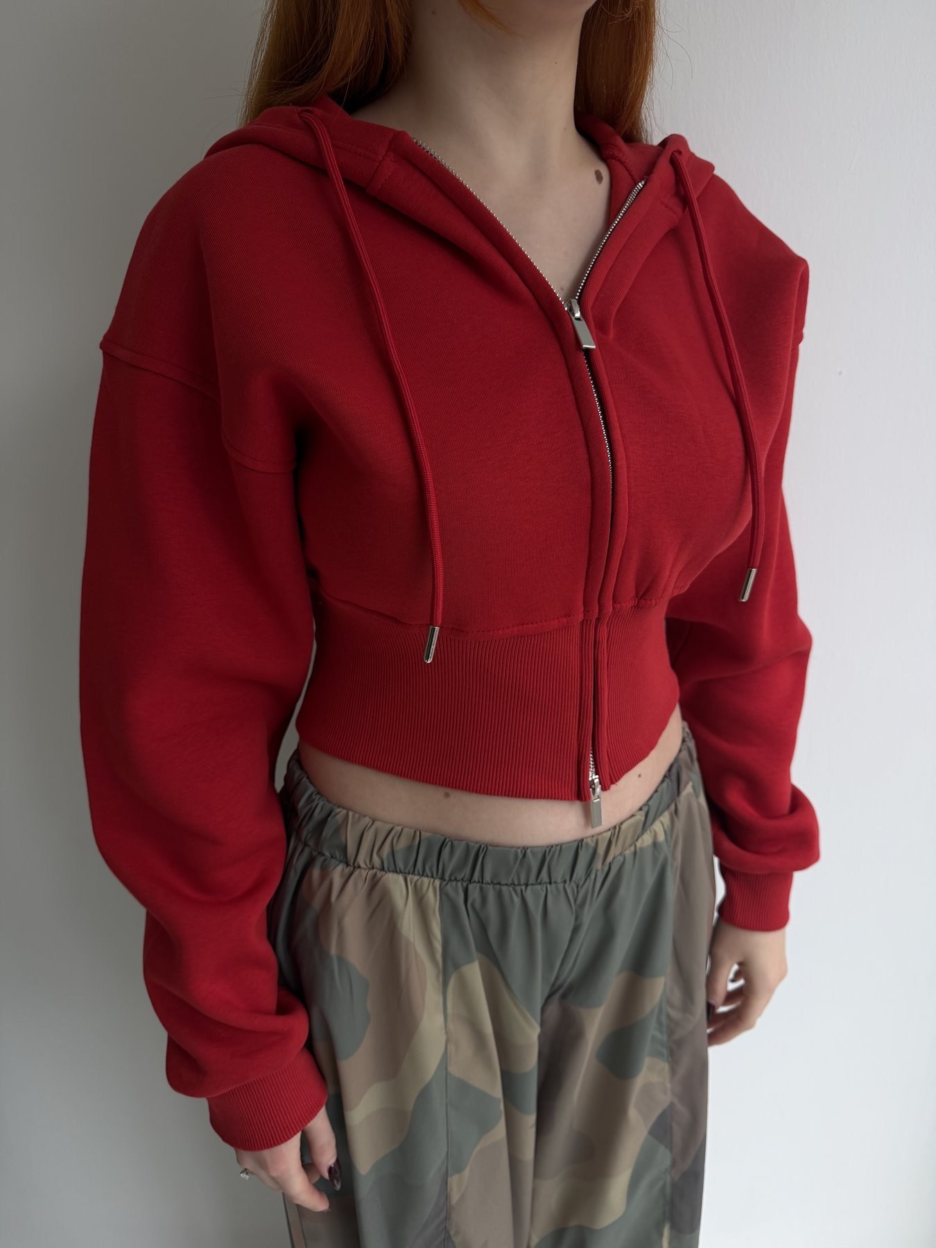 Fermuarlı Ribana Detay Kapüşonlu Sweatshirt Kırmızı