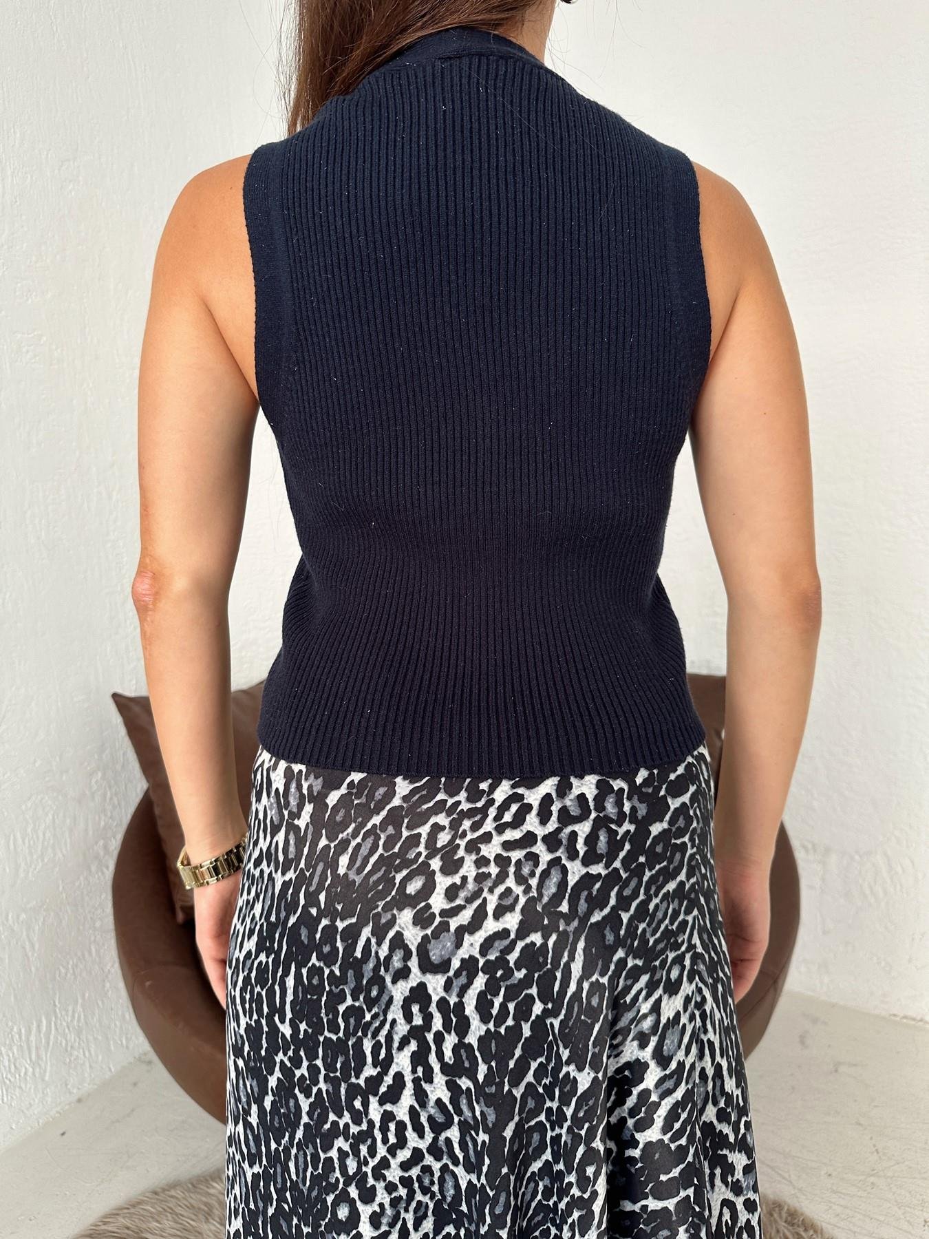 Fitilli Taş Düğmeli  Yelek LACİVERT