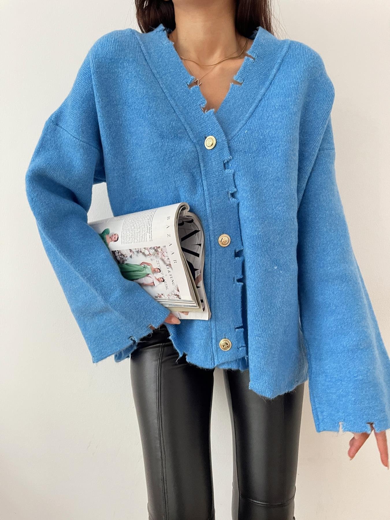 Gold Düğmeli Hırka MAVİ