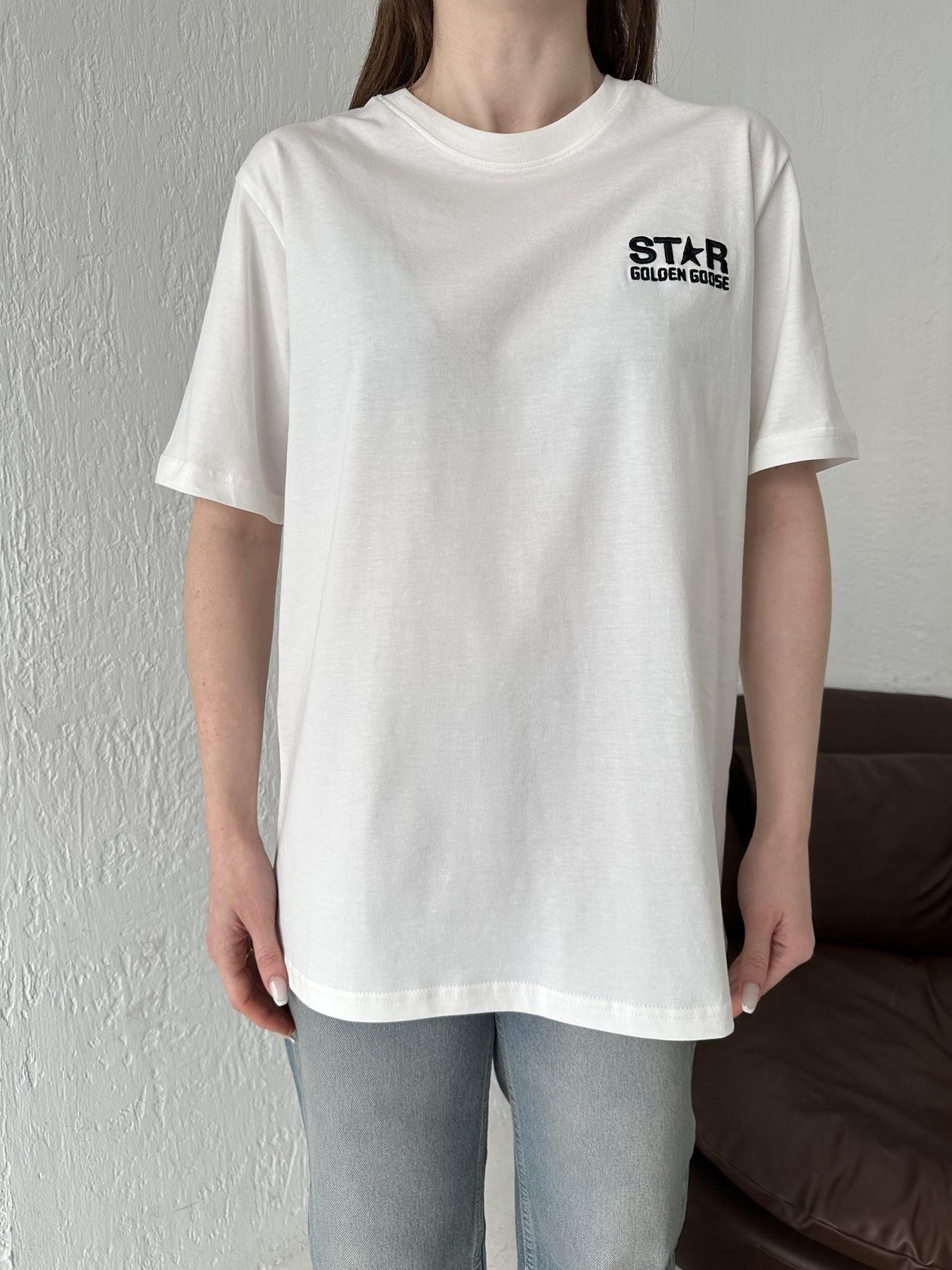 Kabartmalı Star Baskılı Tişört EKRU