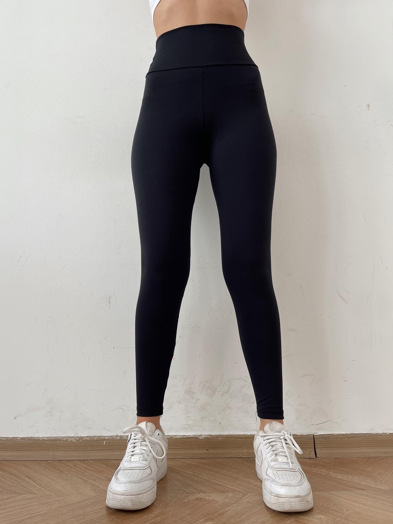 Kalın Lastikli Sporcu Tayt SİYAH