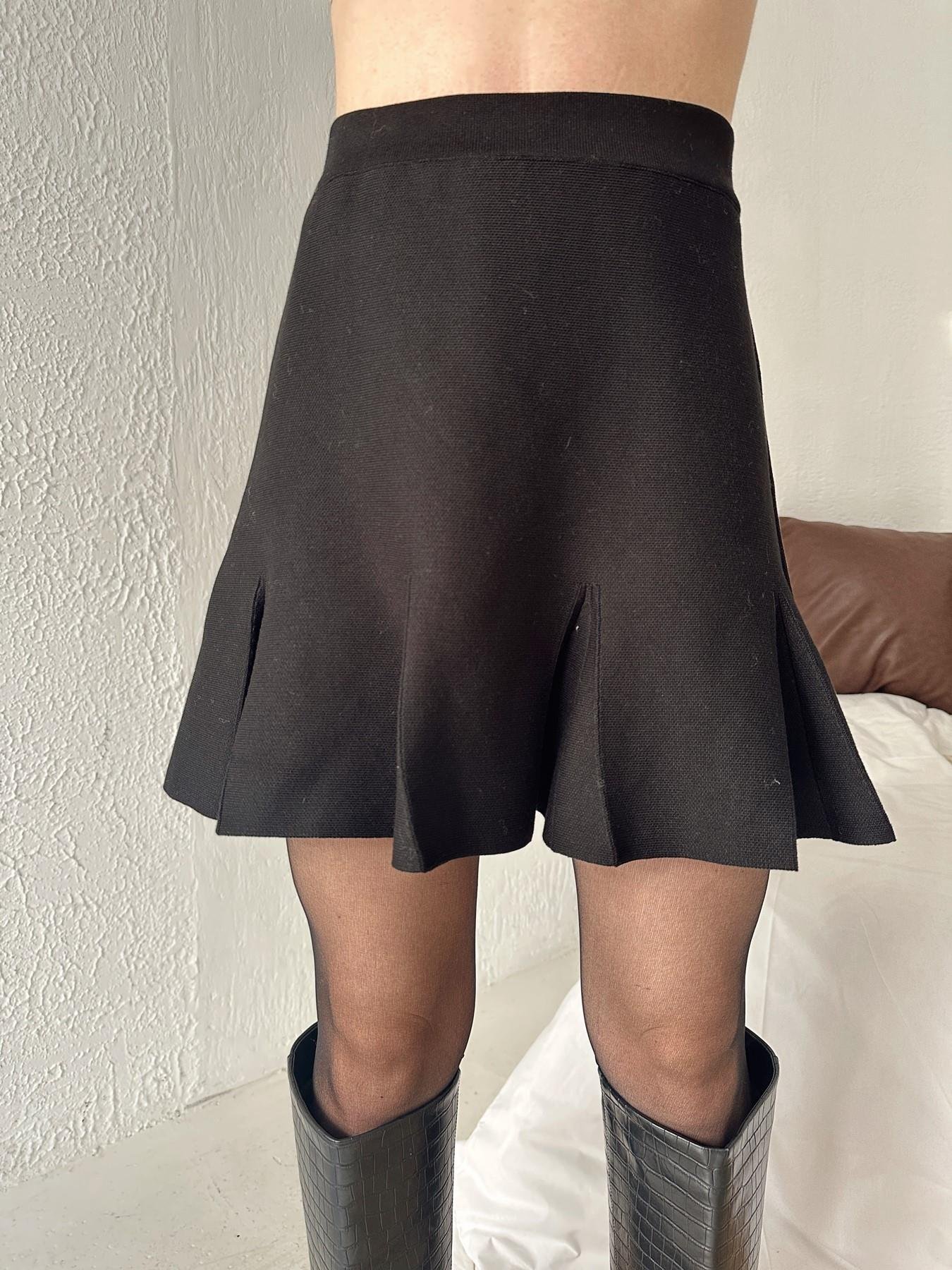 Kalın Pileli Triko Etek SİYAH