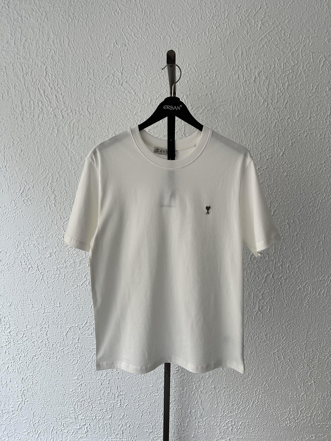 Kalp Armalı Tişört Ekru