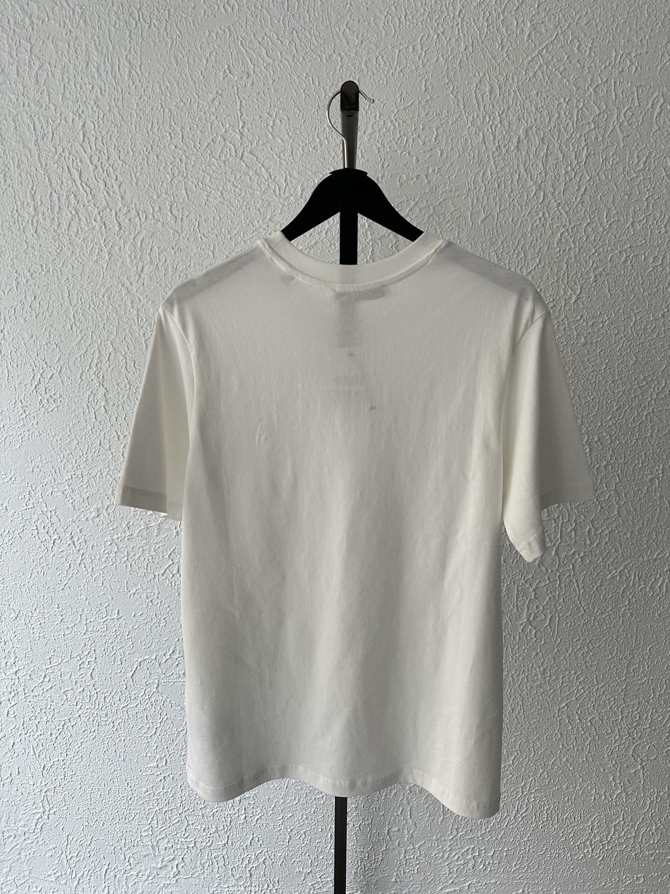 Kalp Armalı Tişört Ekru