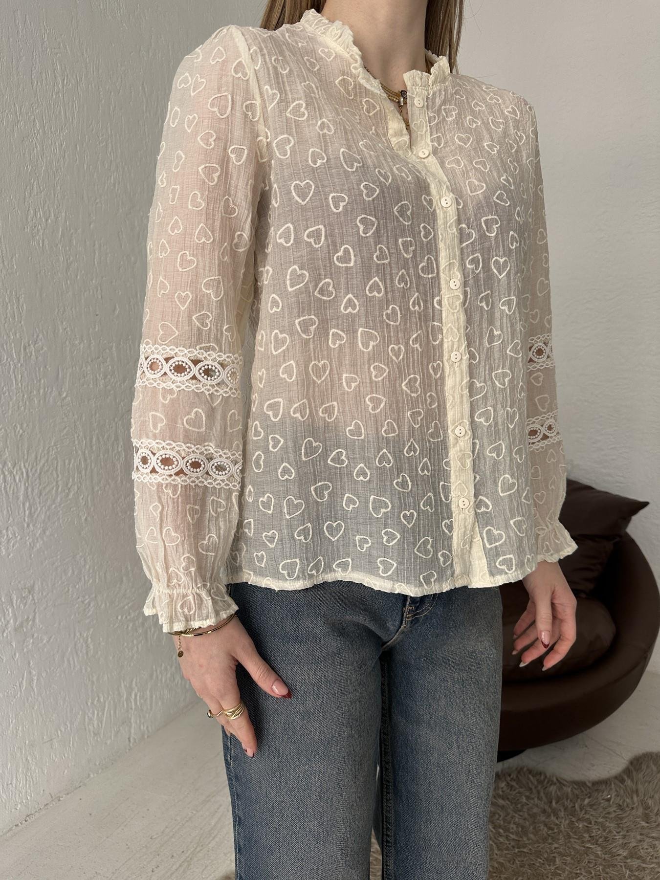 Kalp Desenli Gömlek Bej