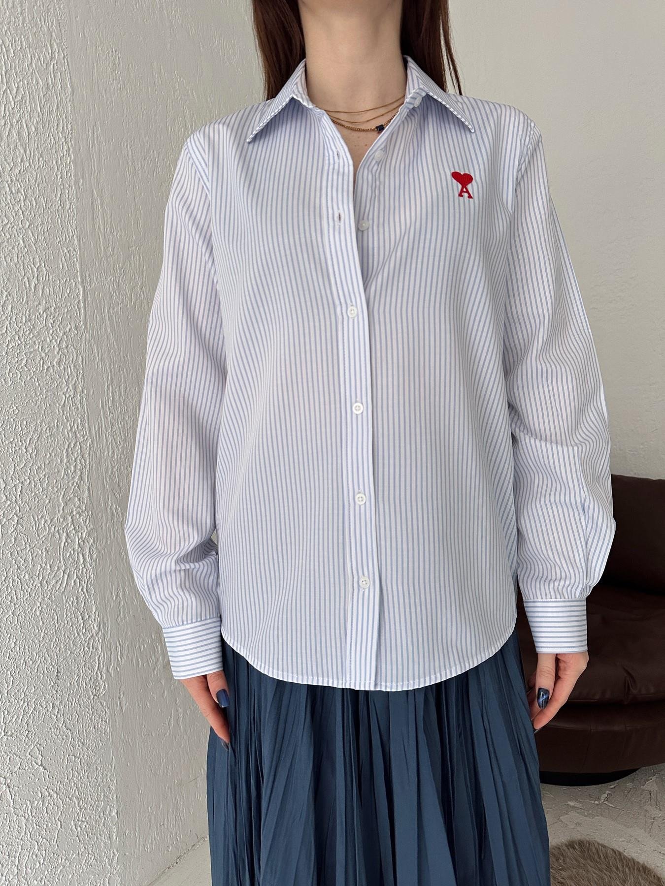 Kalp Nakışlı Çizgili Gömlek MAVİ-BEYAZ