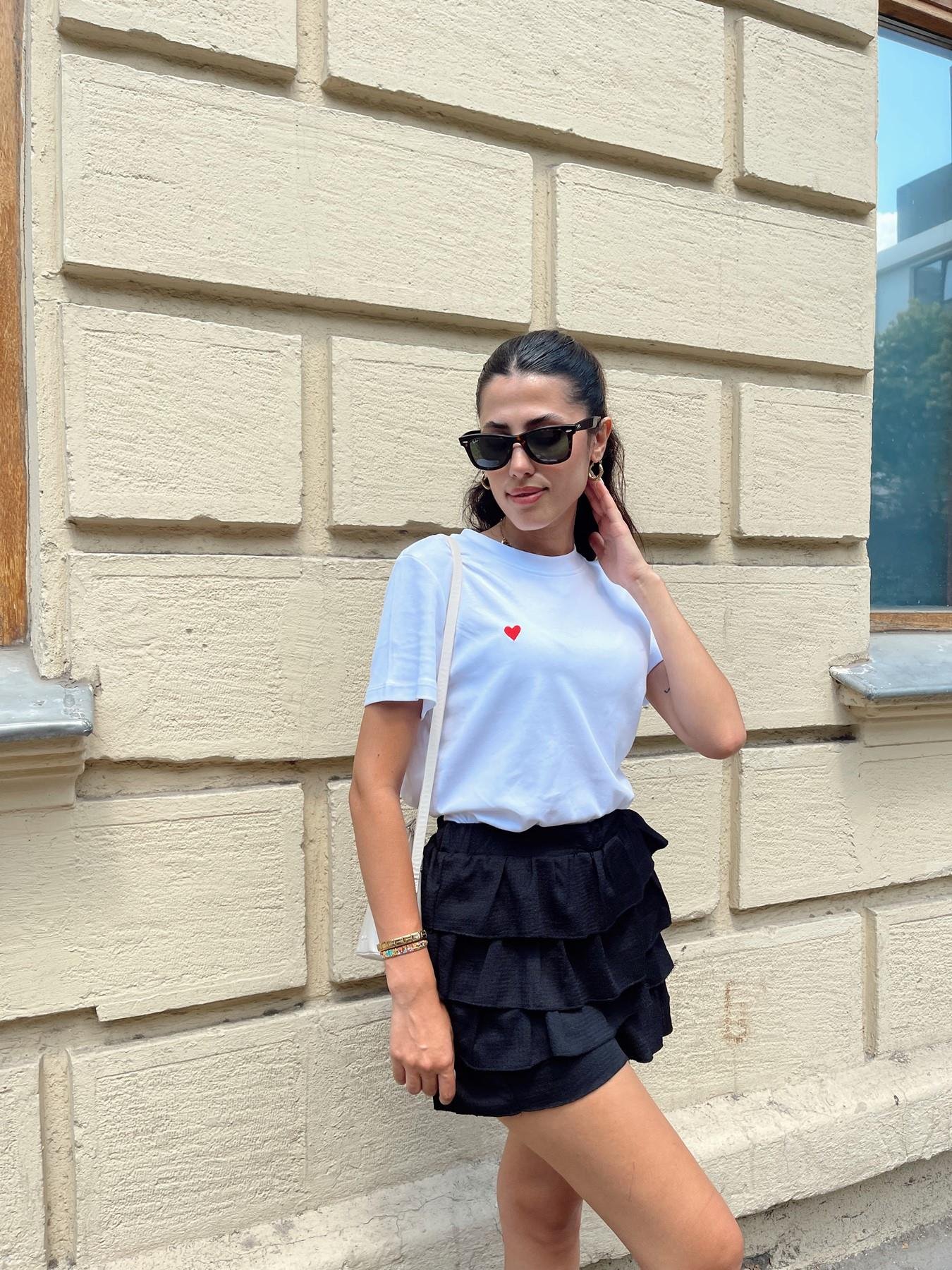 Kalp Nakışlı Tişört BEYAZ