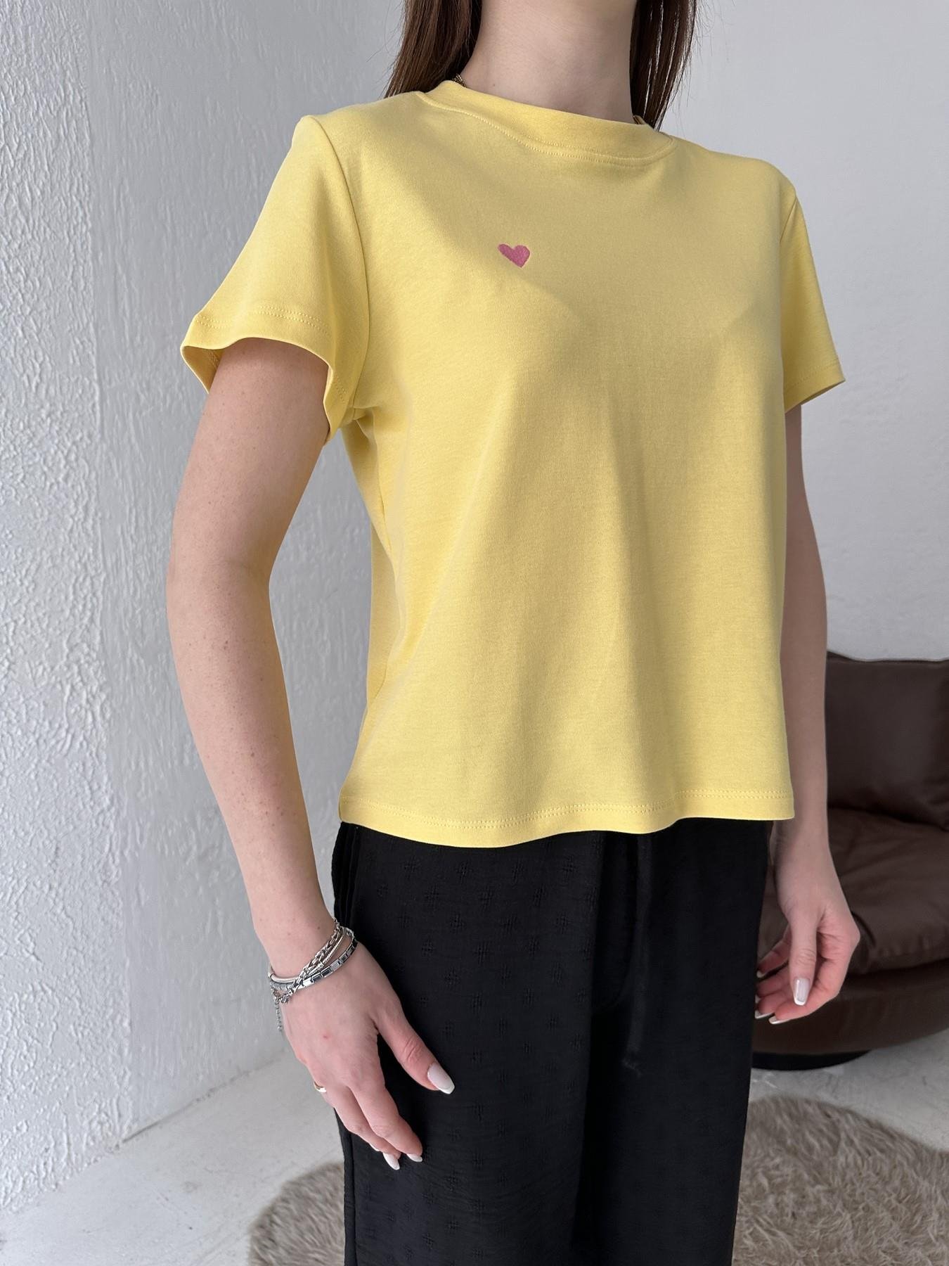 Kalp Nakışlı Tişört SARI