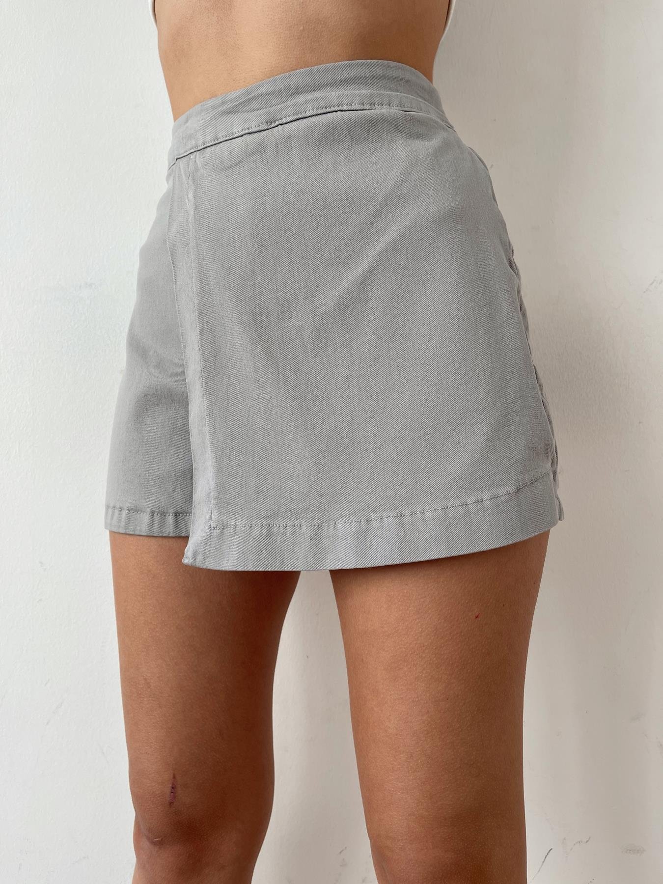 Kapaklı Şort Etek GRİ