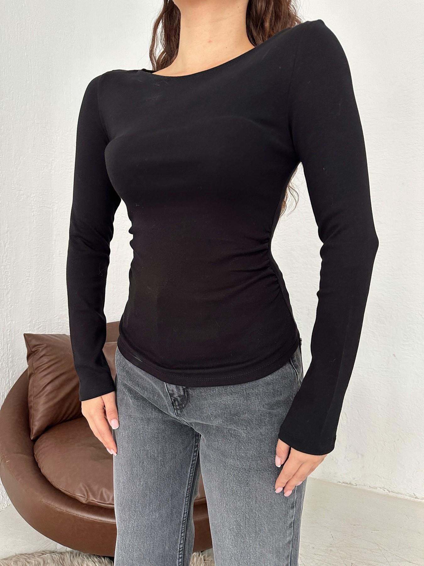 Kayık Yaka Büzgülü Bluz SİYAH