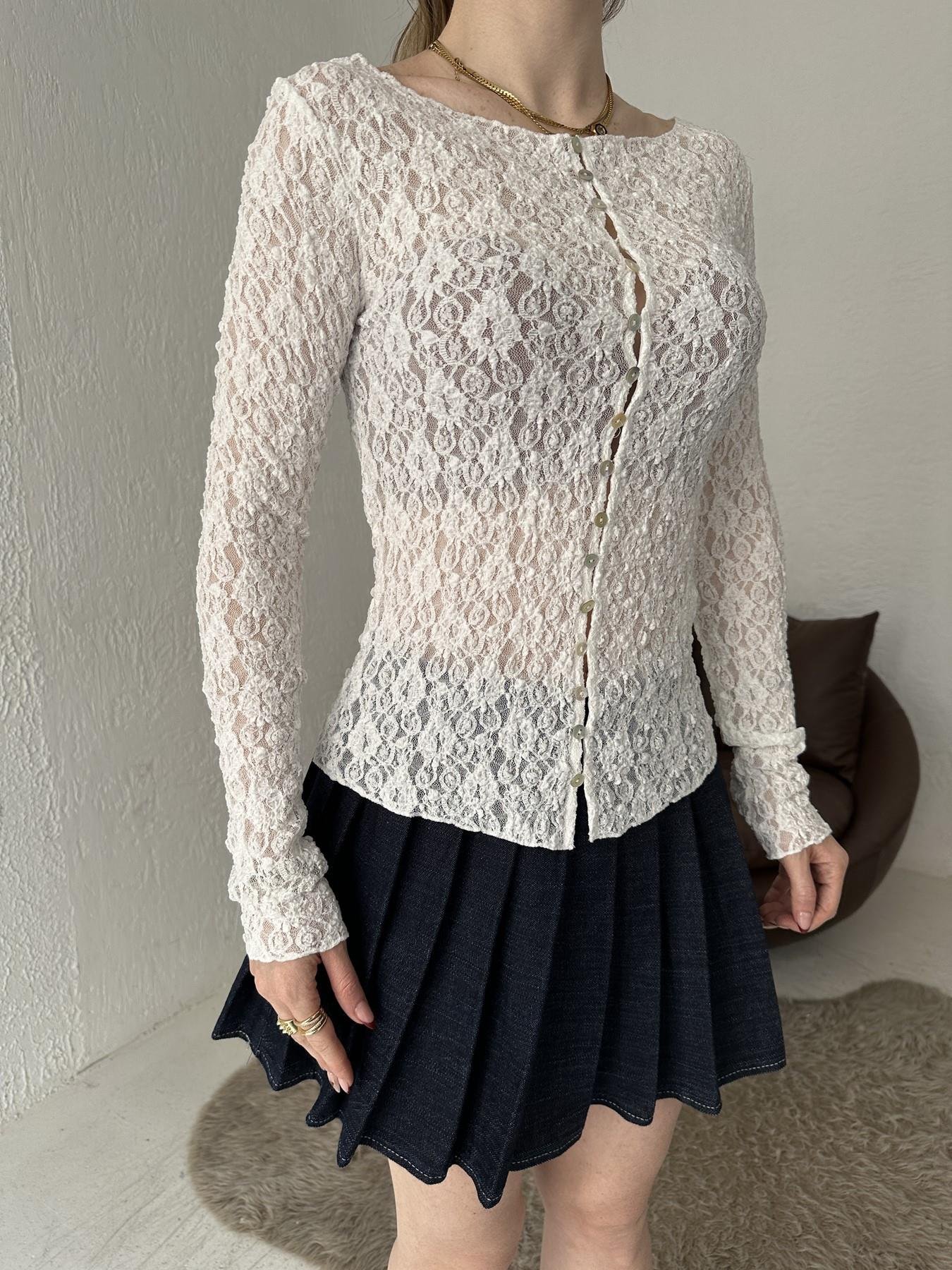 Kayık Yaka Düğmeli Dantel Hırka Ekru