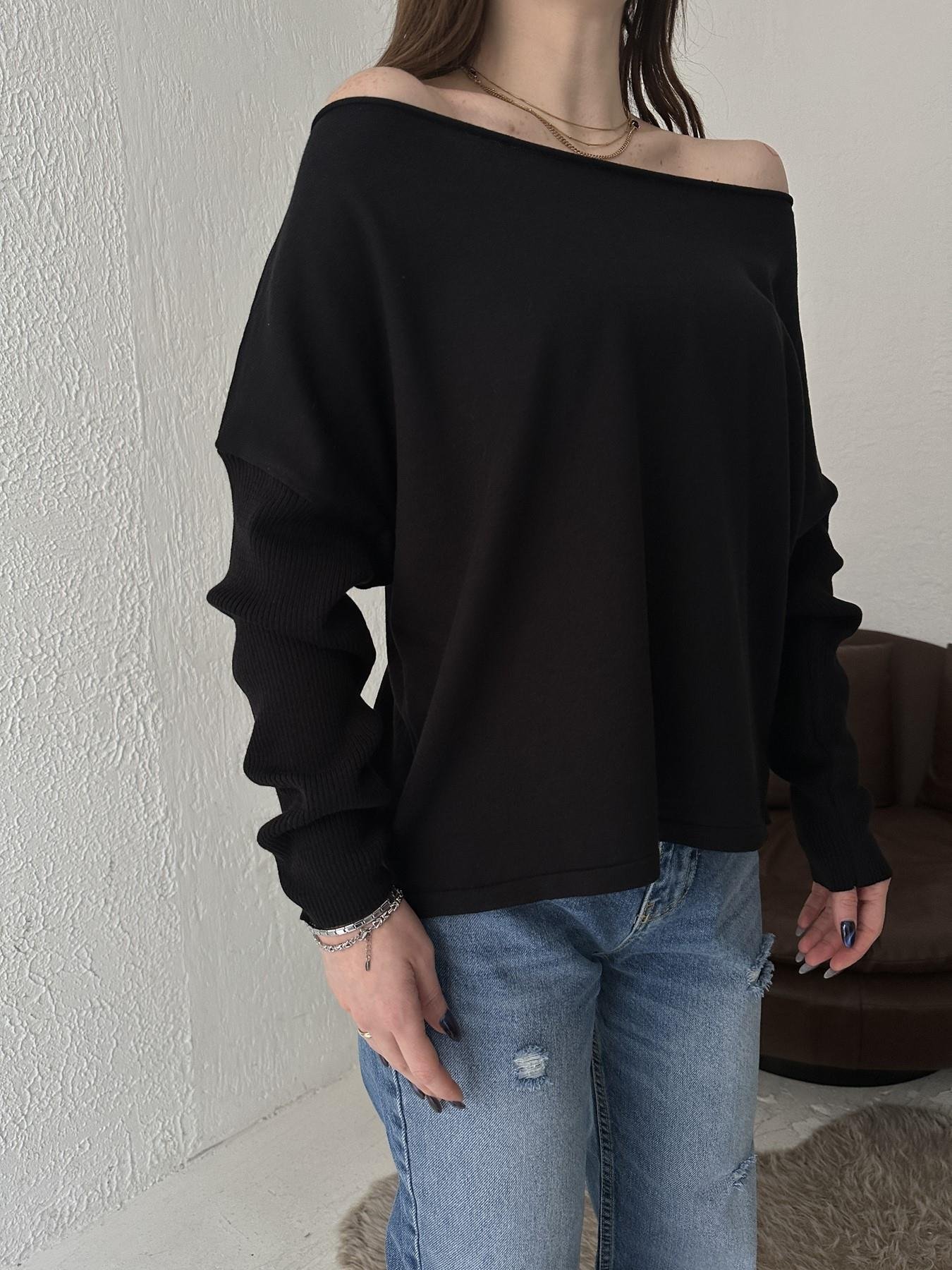 Kayık Yaka Uzun Kollu Triko SİYAH