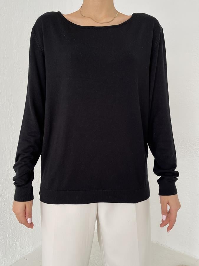 Kayık Yaka Yırtmaçlı Triko SİYAH