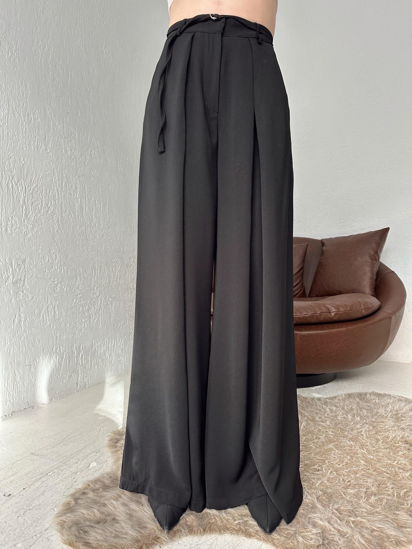 Kemerli Geniş Paça Pantolon SİYAH