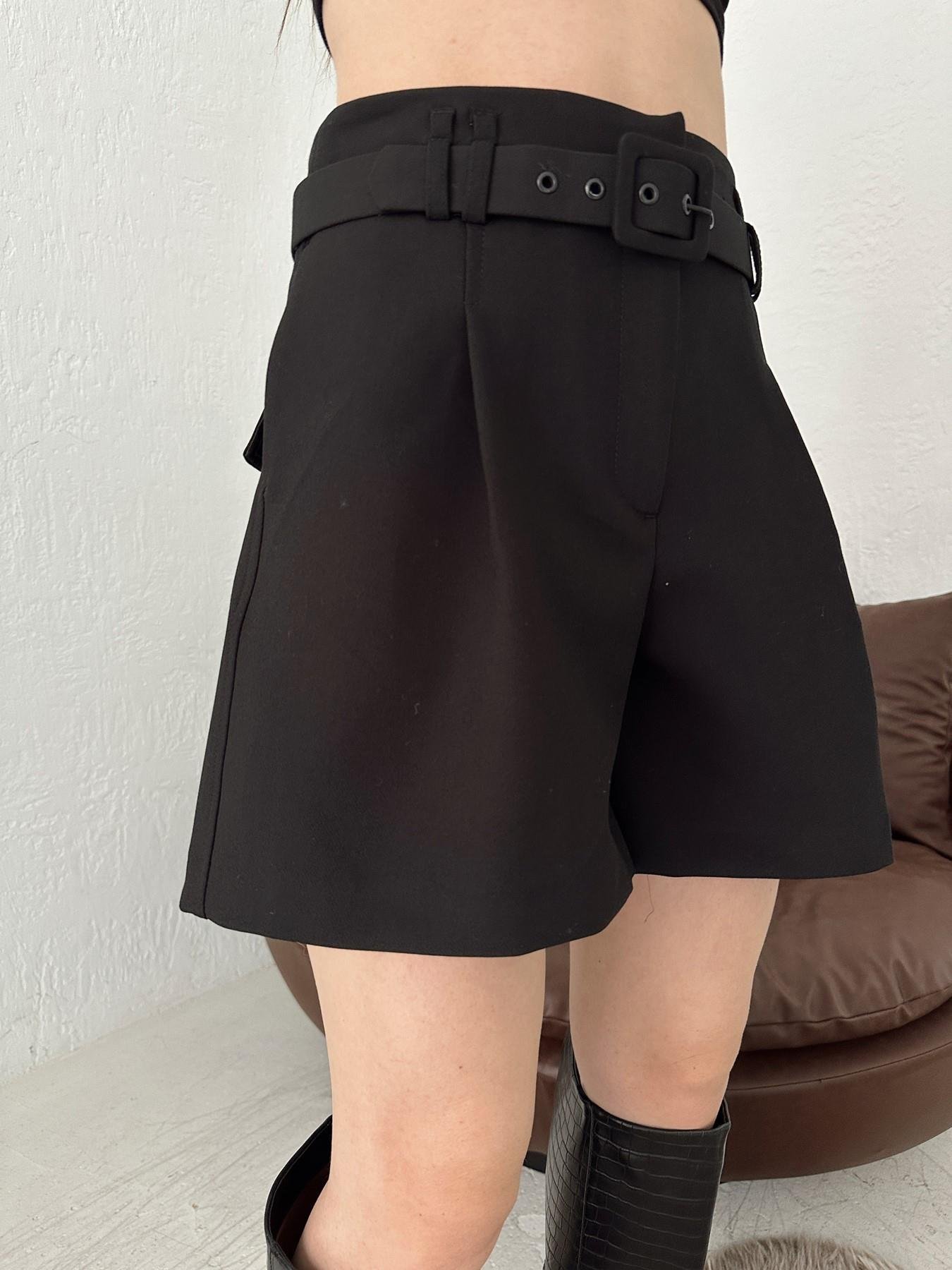 Kemerli Pensli Şort Siyah