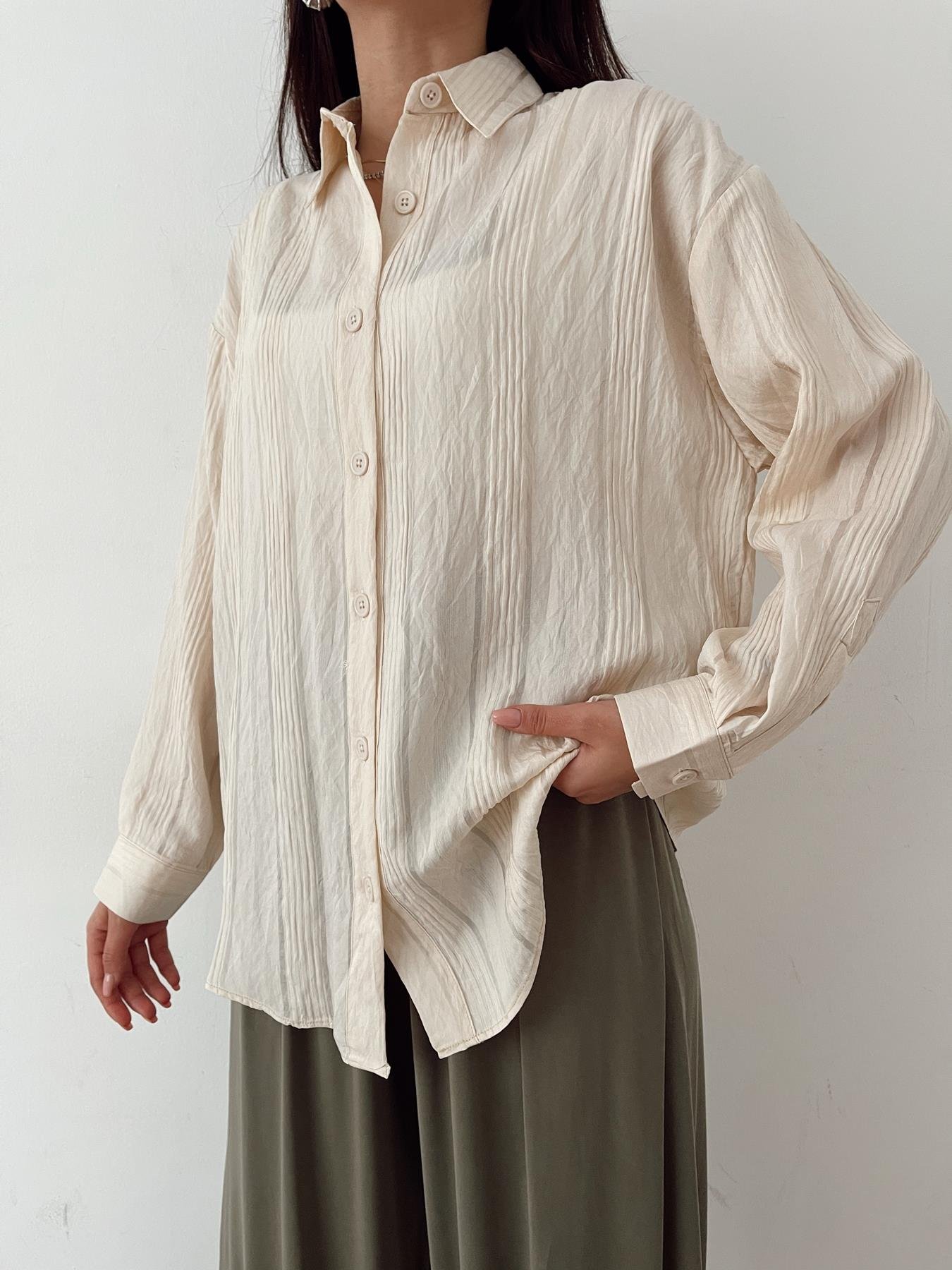 Kendinden Desenli Gömlek KREM