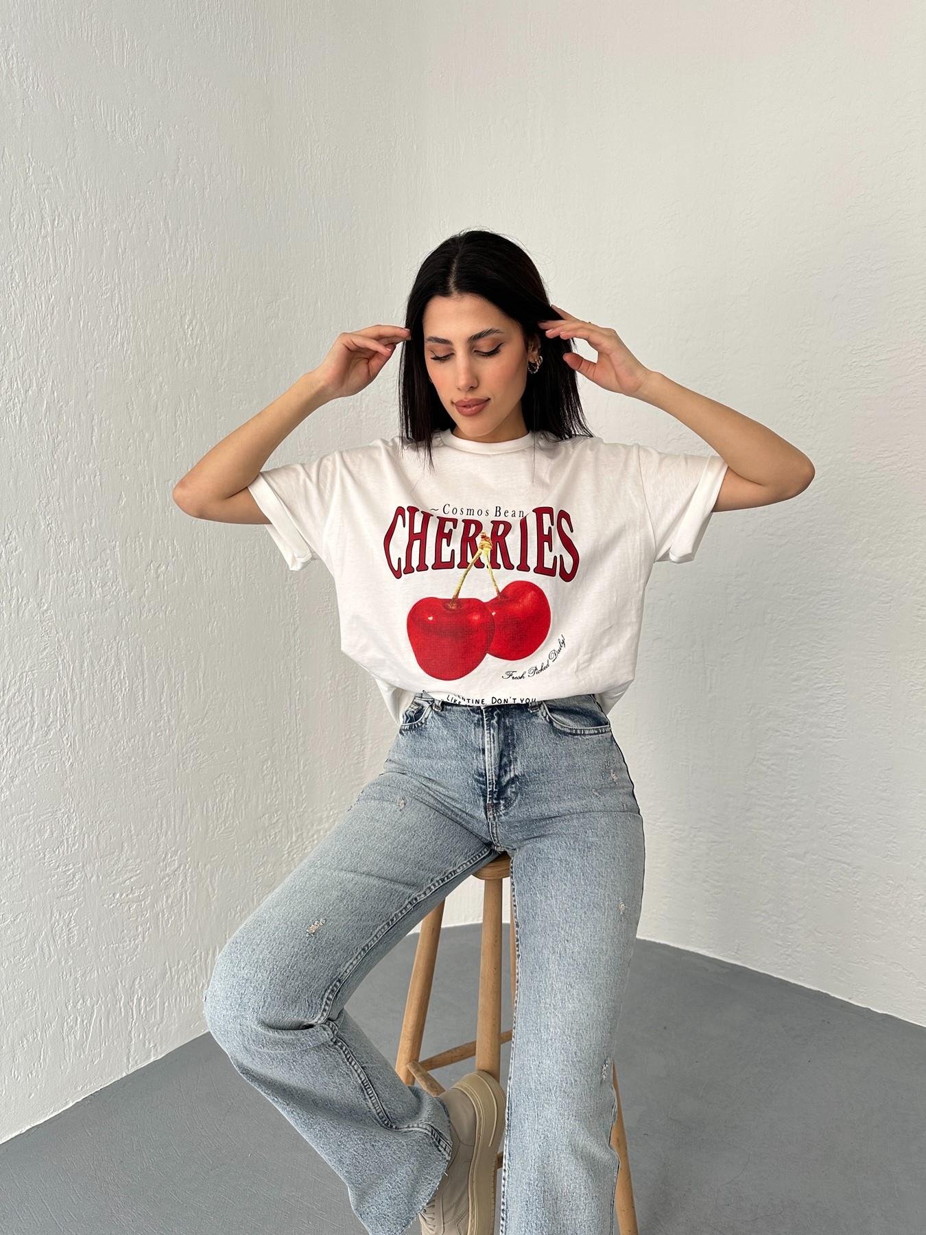 Kiraz Baskılı Tişört Ekru