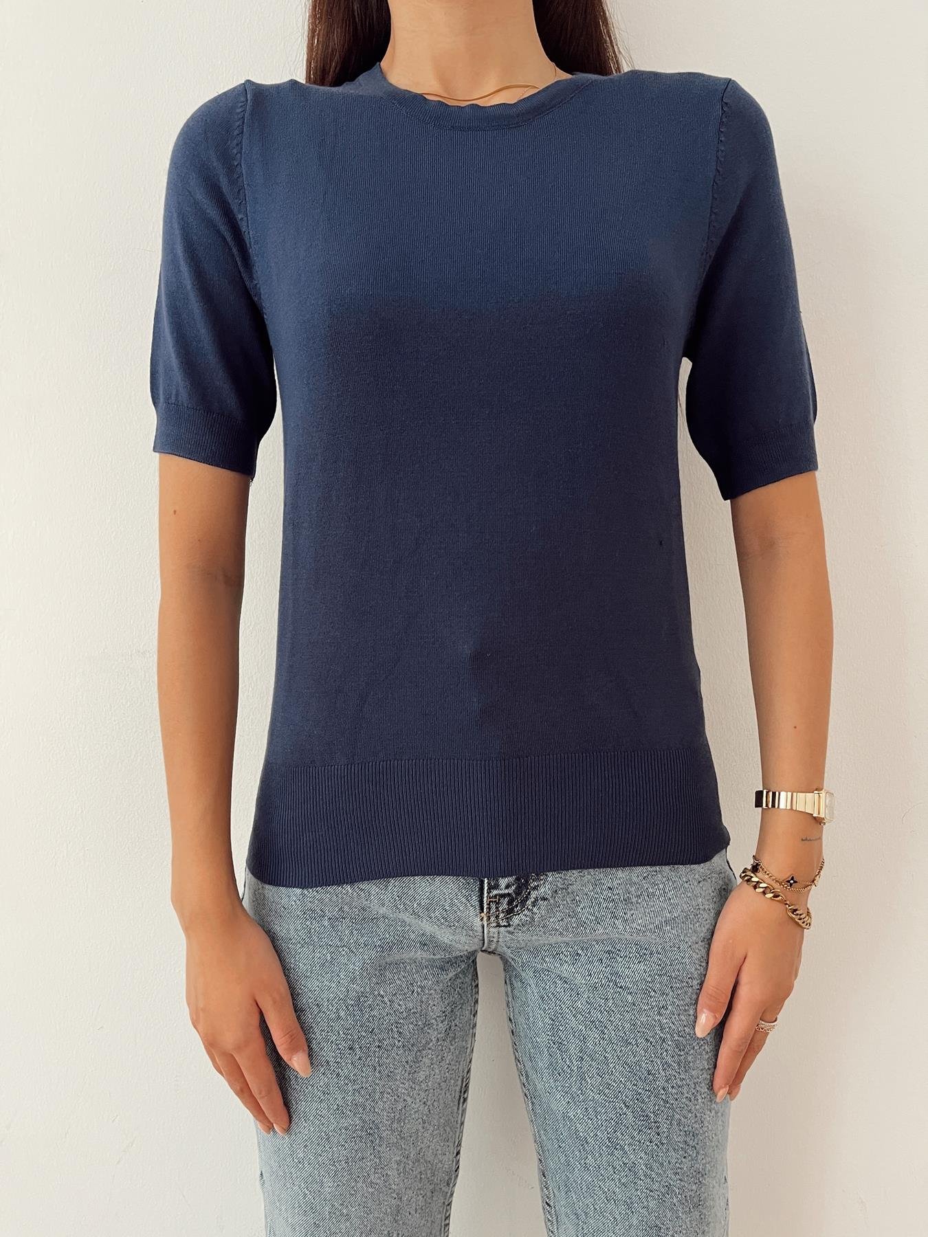 Kısa Kol Arkası Düğmeli Triko LACİVERT