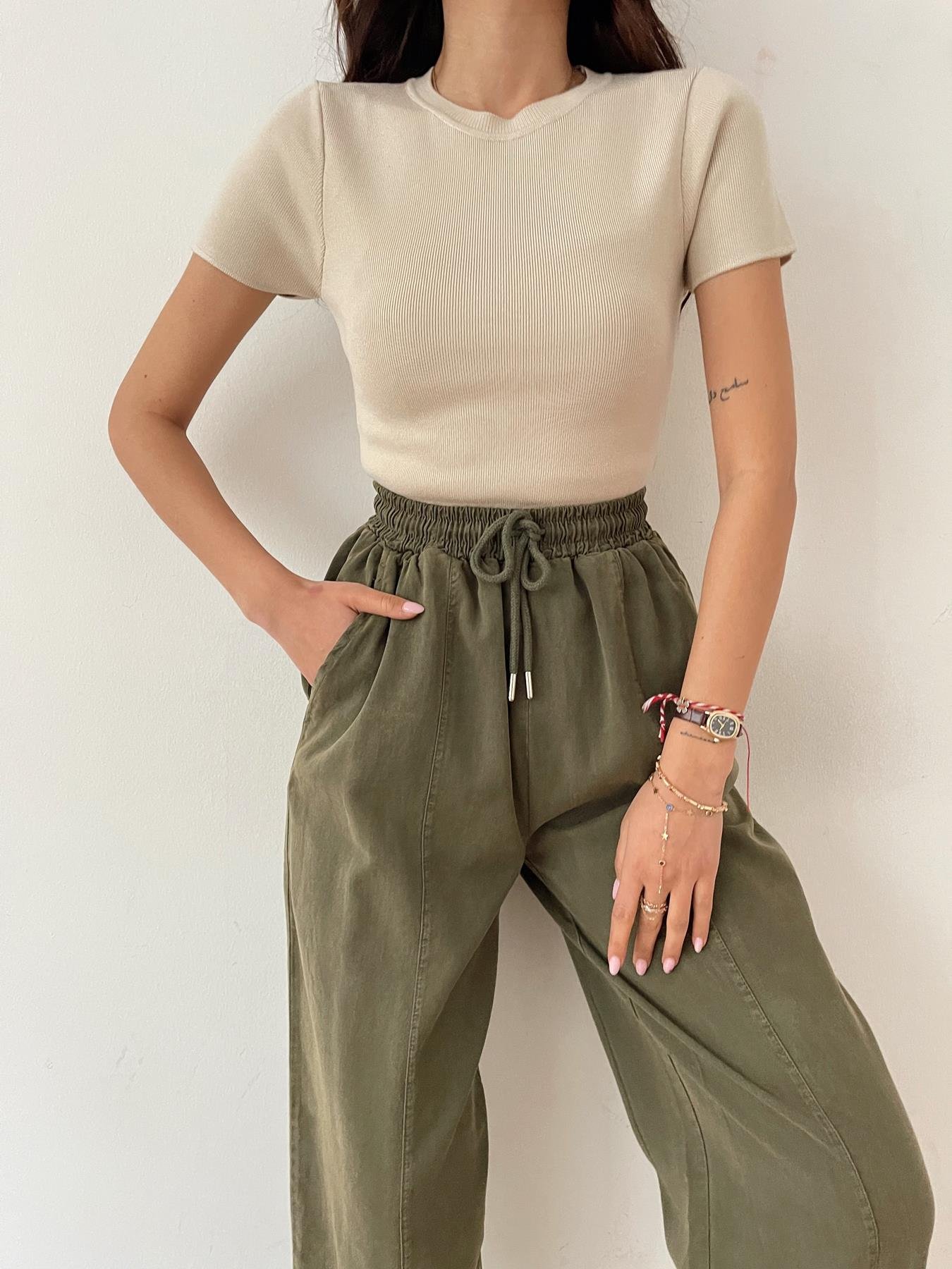 Kısa Kol Crop Triko TAŞ