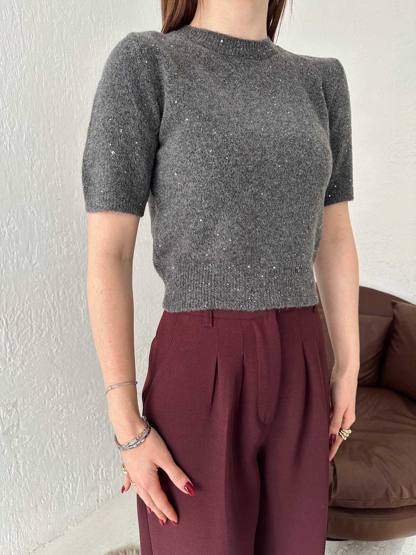 Kısa Kol Pullu Simli Triko FÜME