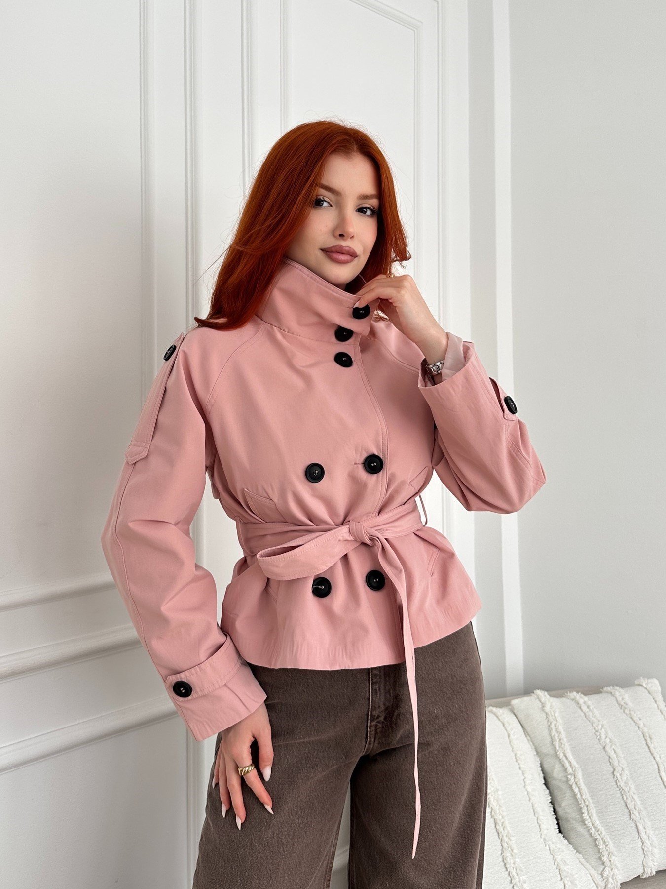 Kısa Kruvaze Omuz Apoletli Trenç Pembe