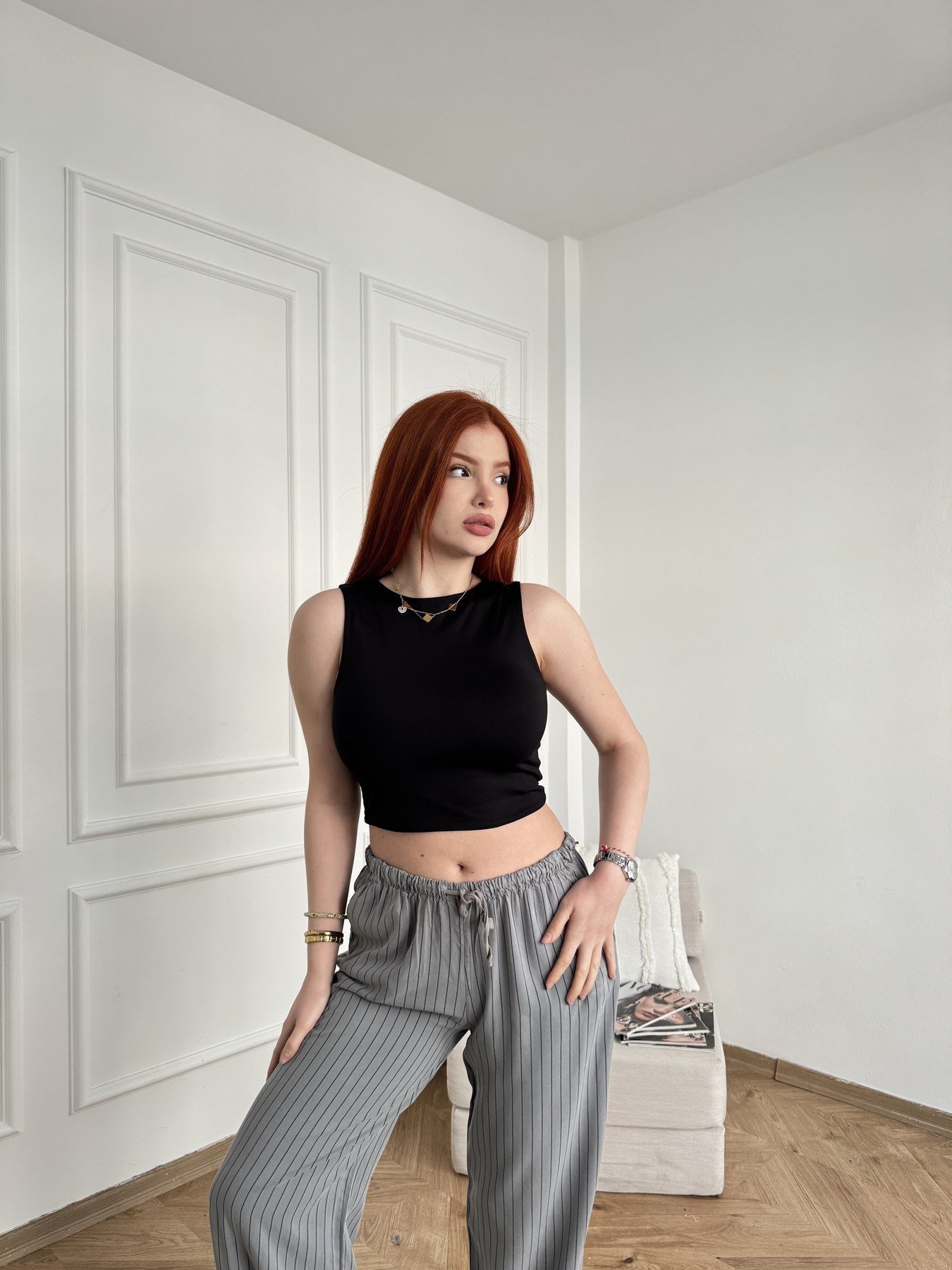 Kolsuz Crop Badi Siyah