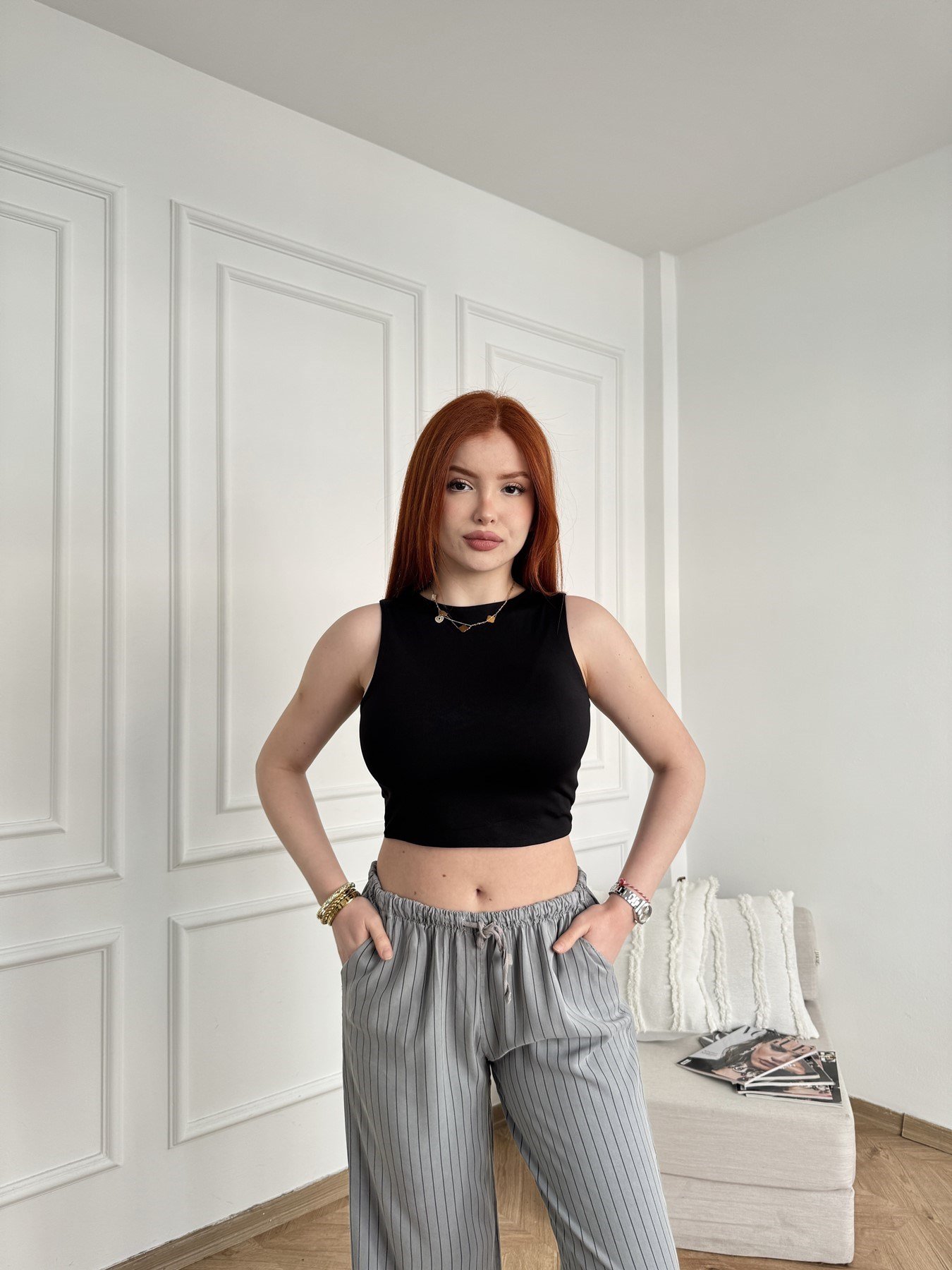 Kolsuz Crop Badi Siyah