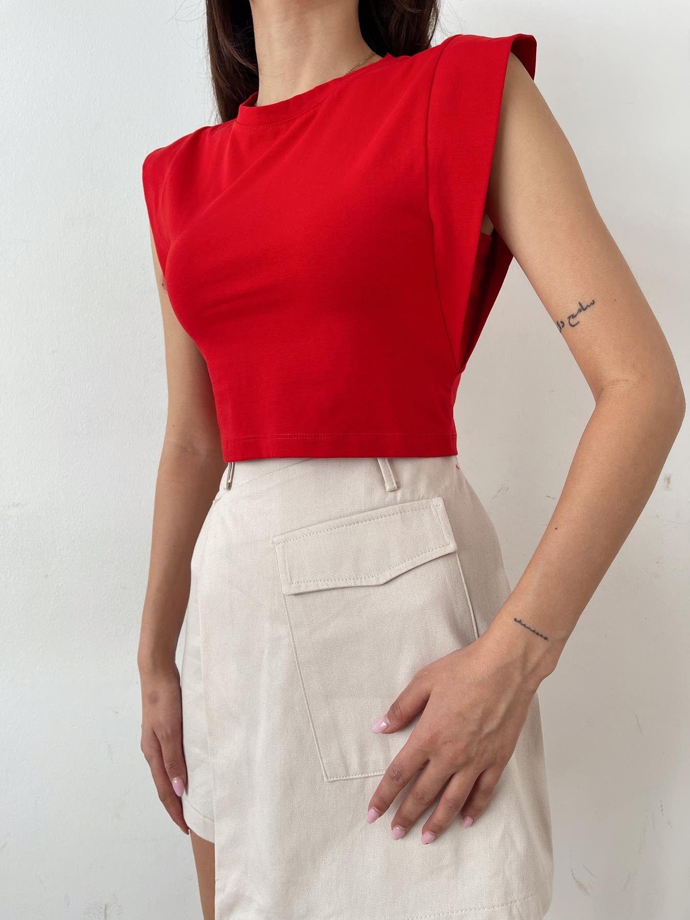 Kolsuz Crop Body KIRMIZI