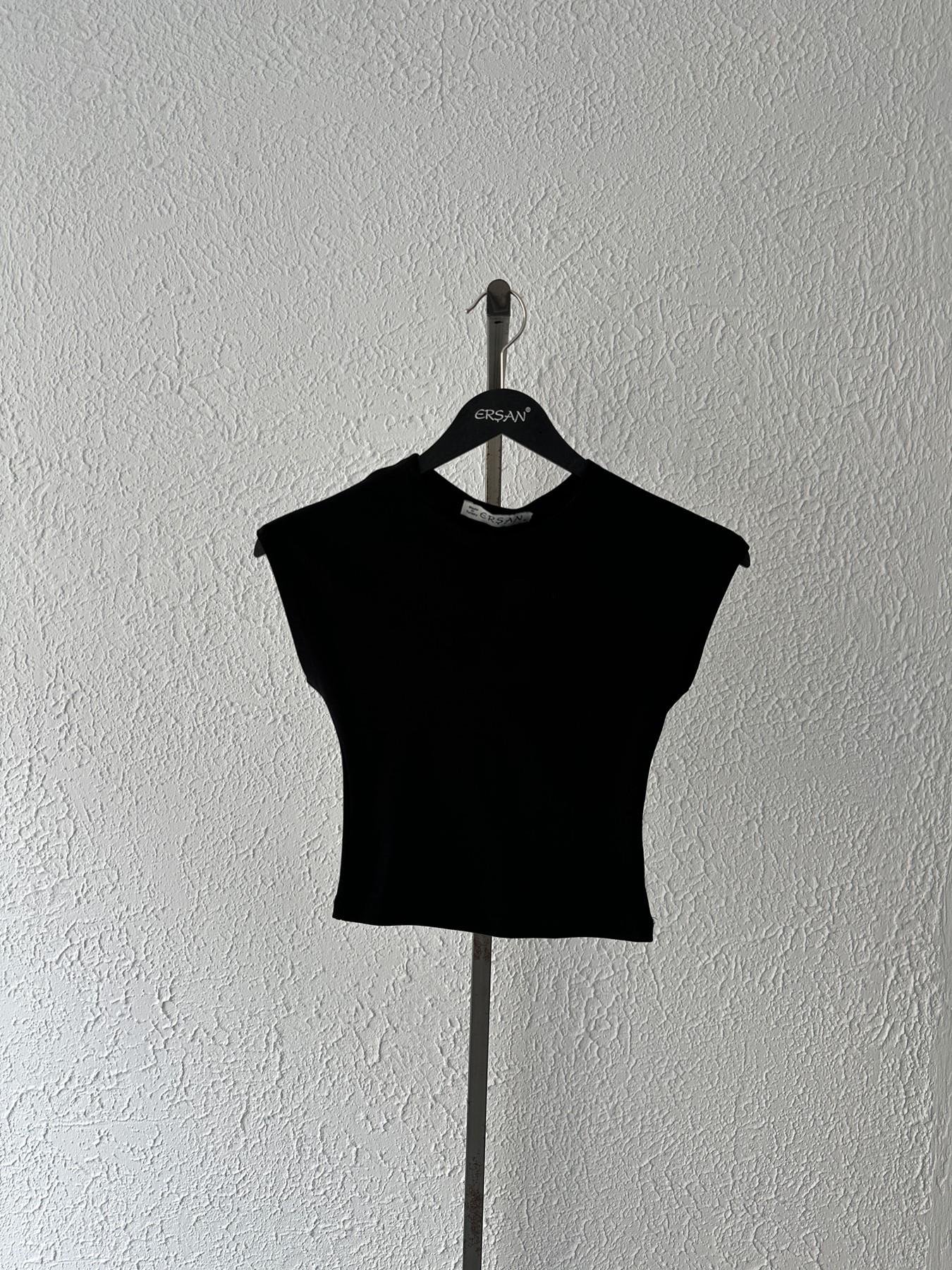 Kolsuz Crop Tişört Siyah