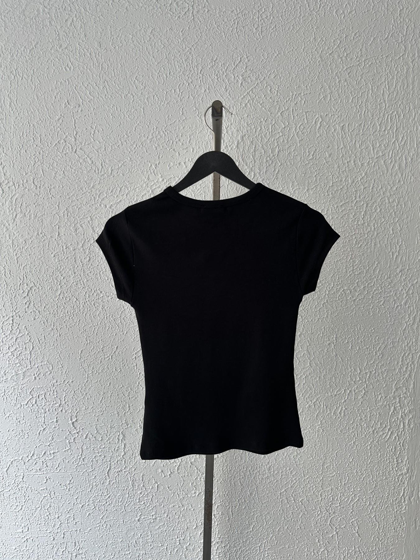 Kolsuz Tişört Siyah