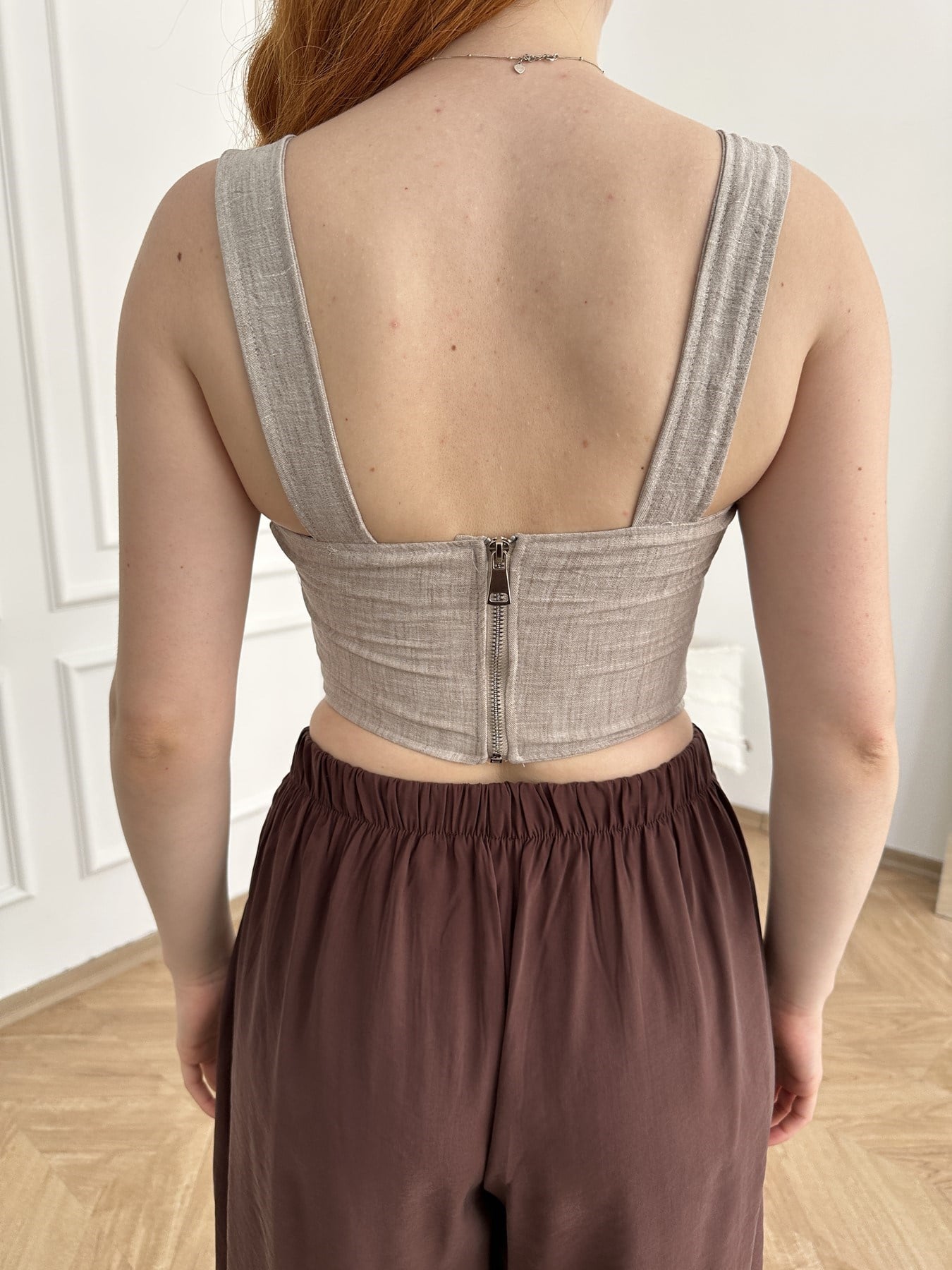 Kurdele Bağcıklı Crop Bluz Bej