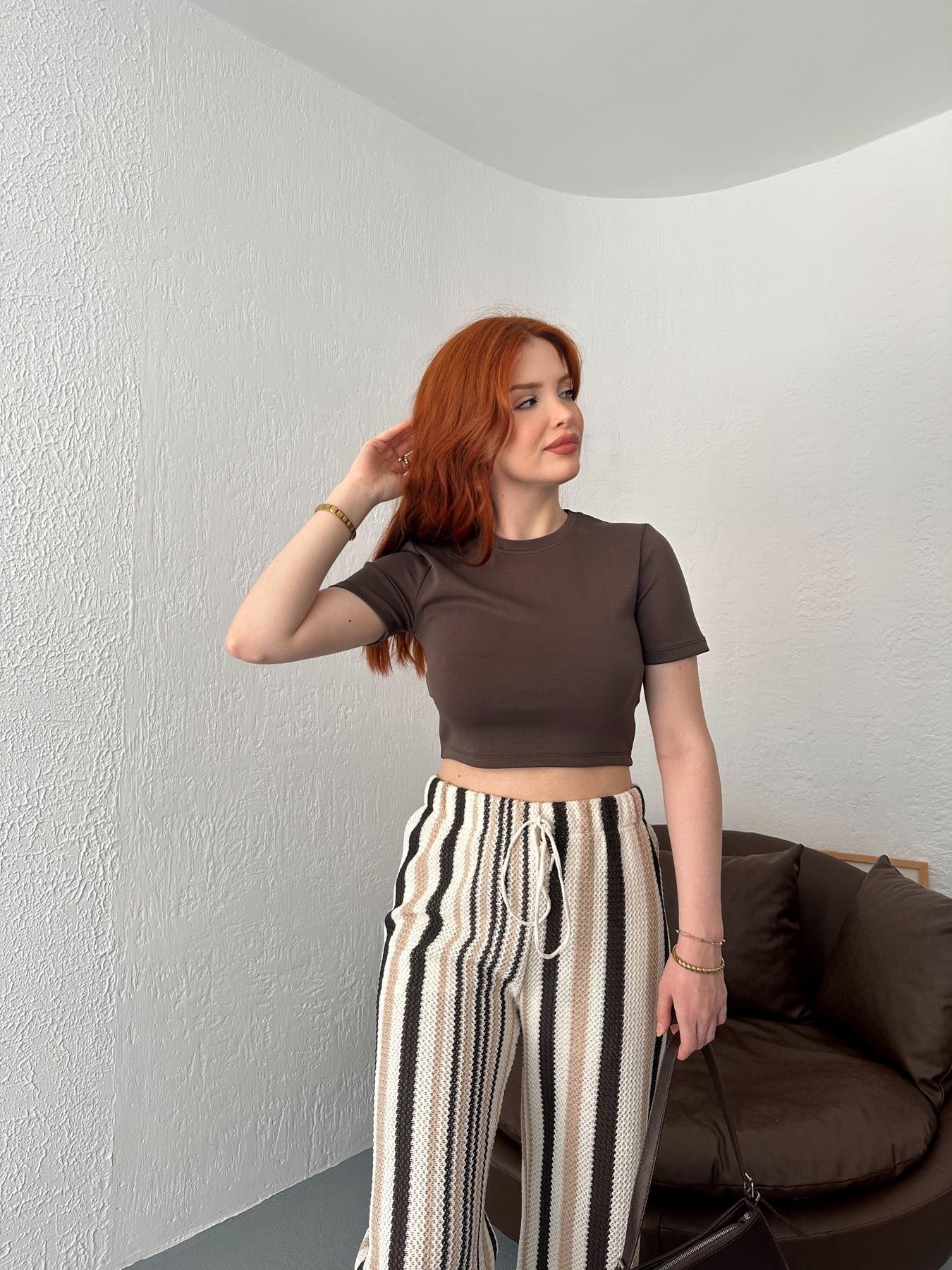 Modal Kumaş Crop Tişört Acı kahve