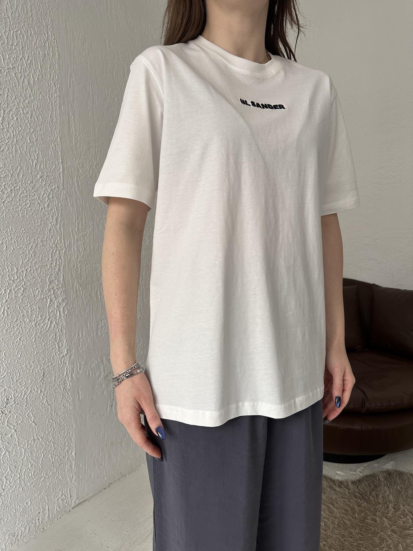 Nakışlı Tişört BEYAZ