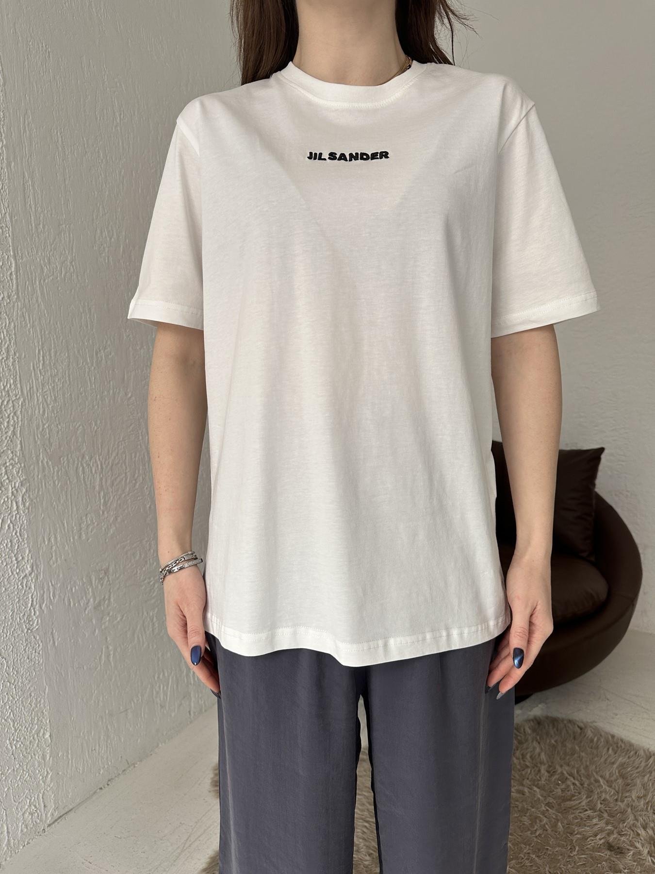 Nakışlı Tişört BEYAZ