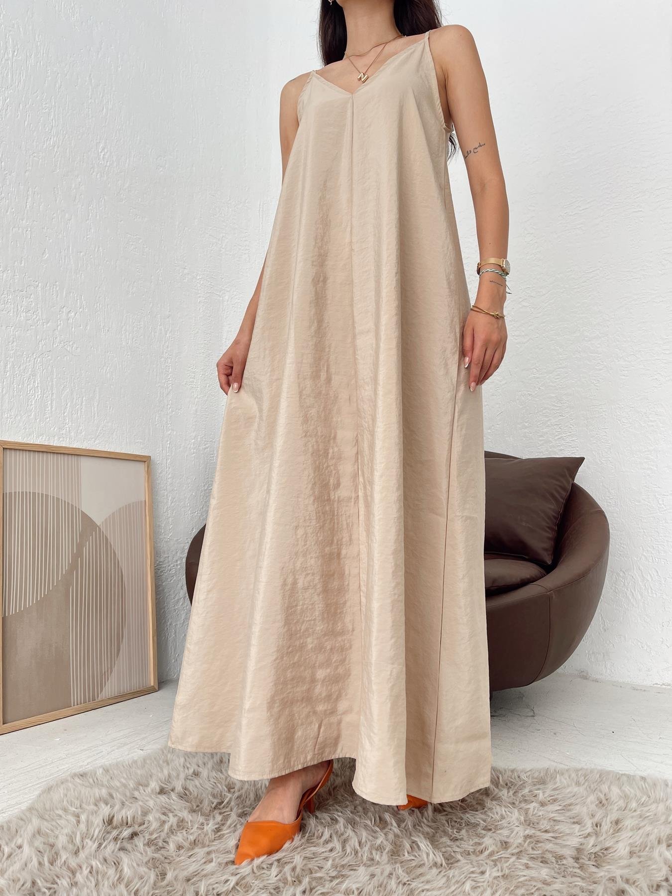 Ön Arka V Yaka Elbise TAŞ