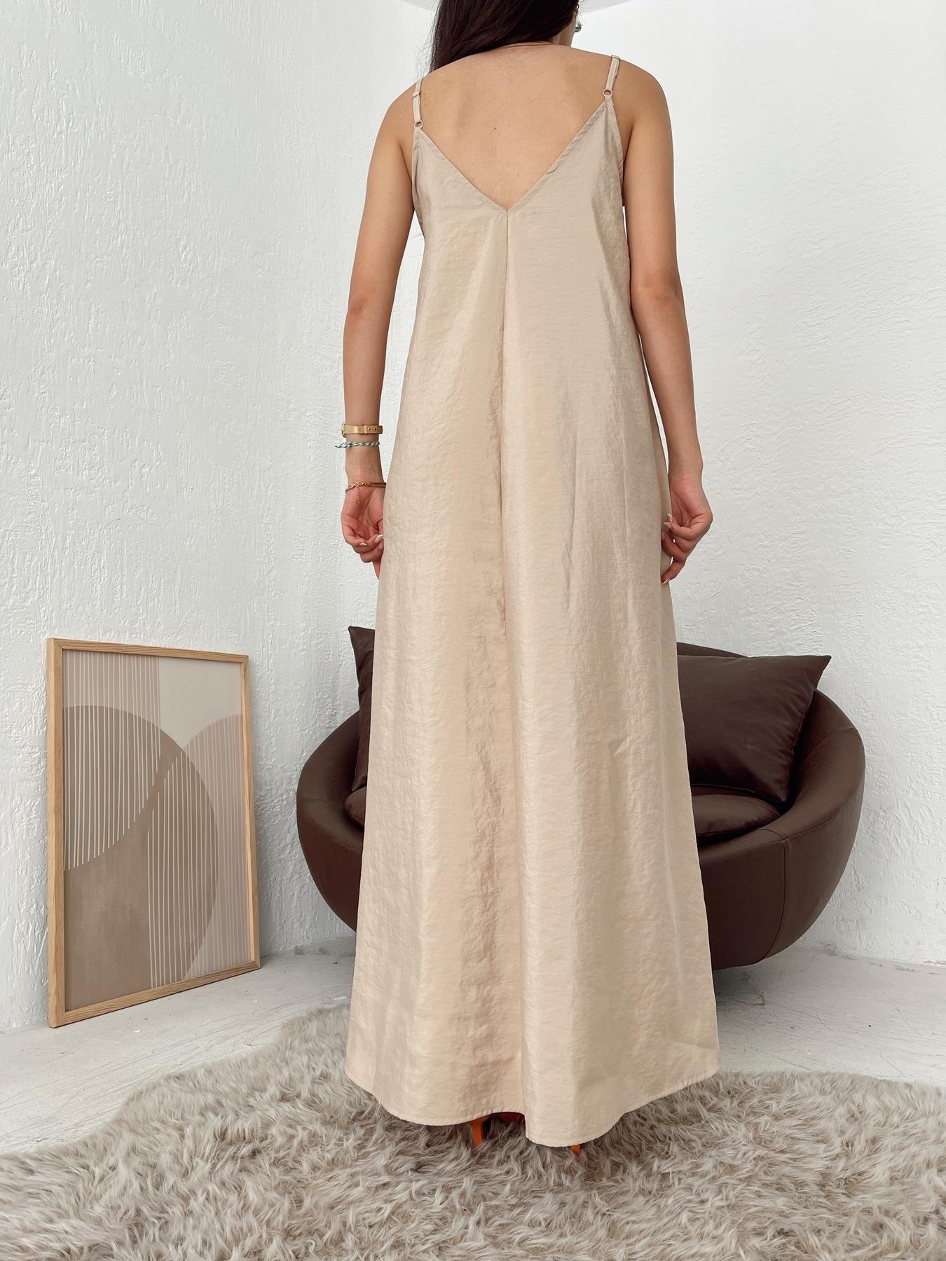 Ön Arka V Yaka Elbise TAŞ