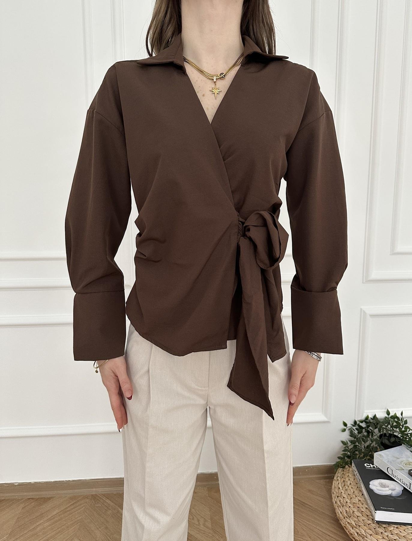 Önü Bağlamalı Bluz Kahve