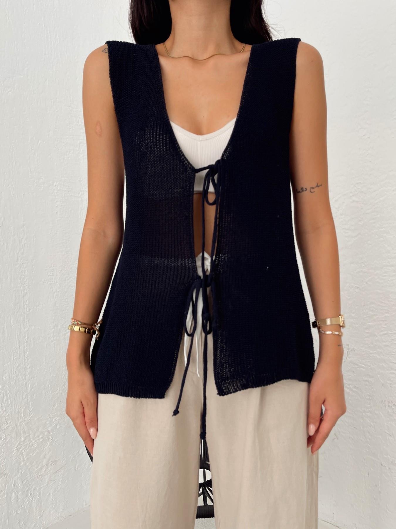 Önü Bağlamalı Triko Yelek LACİVERT