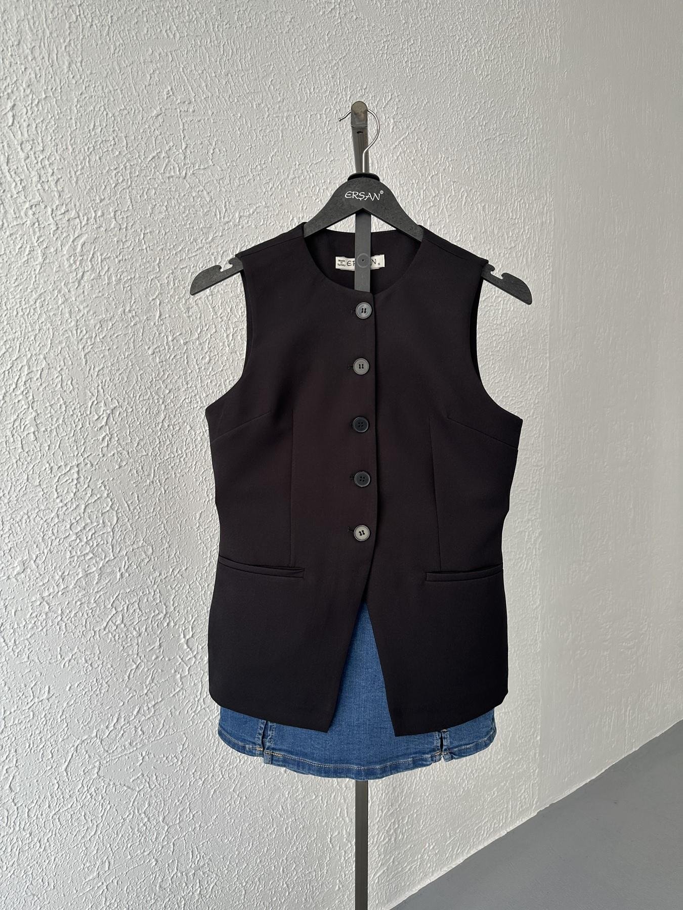 Önü Düğmeli Yelek Siyah