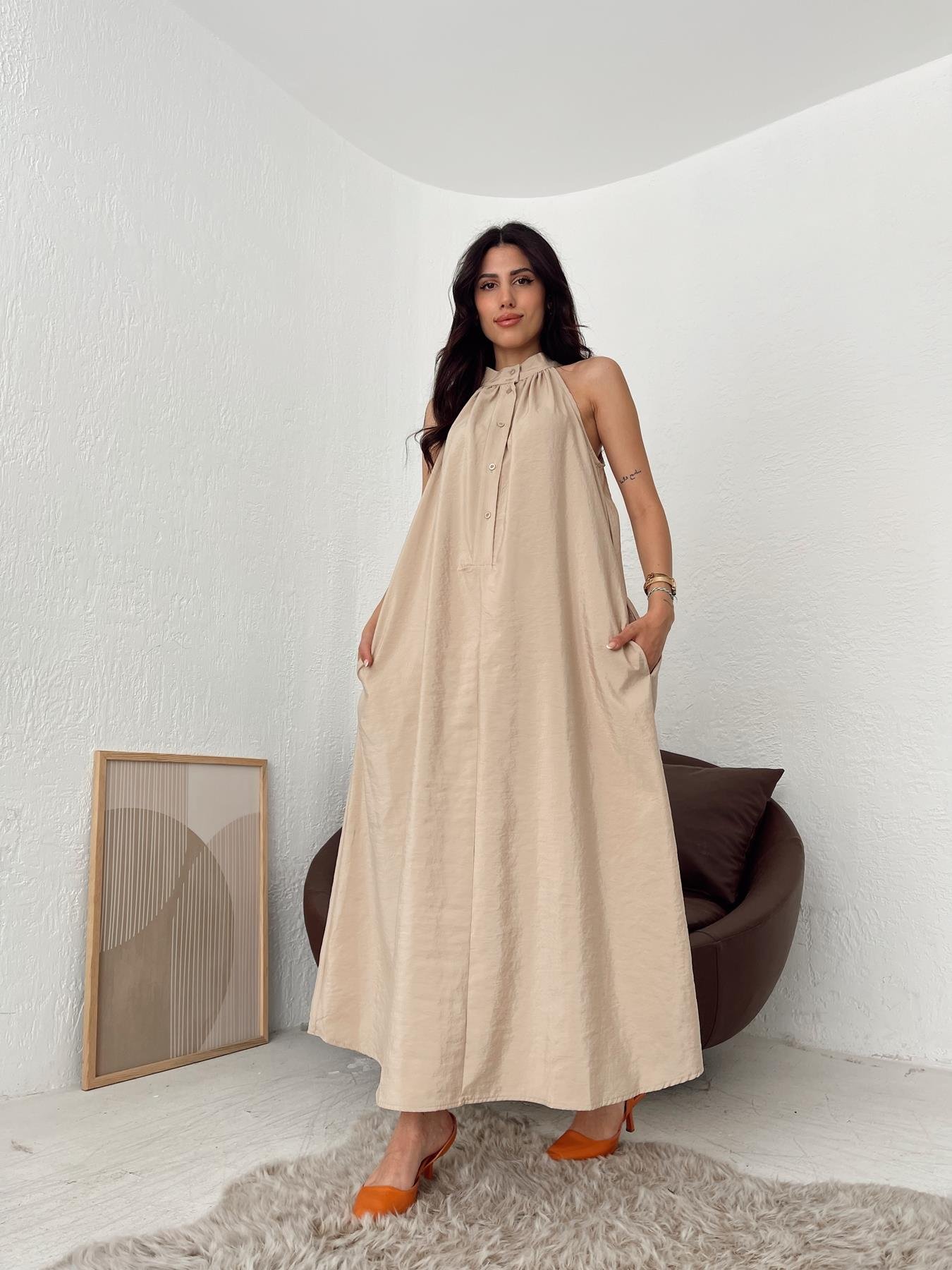 Önü Patlı Kolsuz Elbise TAŞ