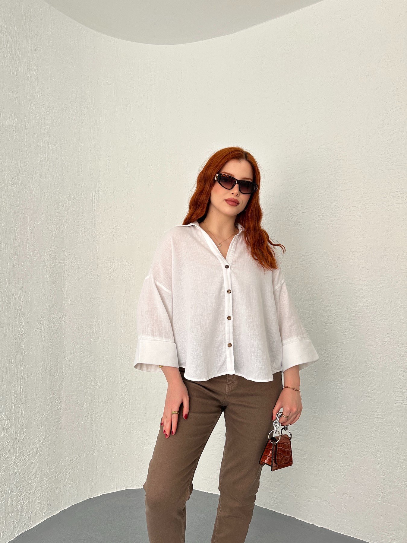 Oversize Sırt Detaylı Gömlek Beyaz