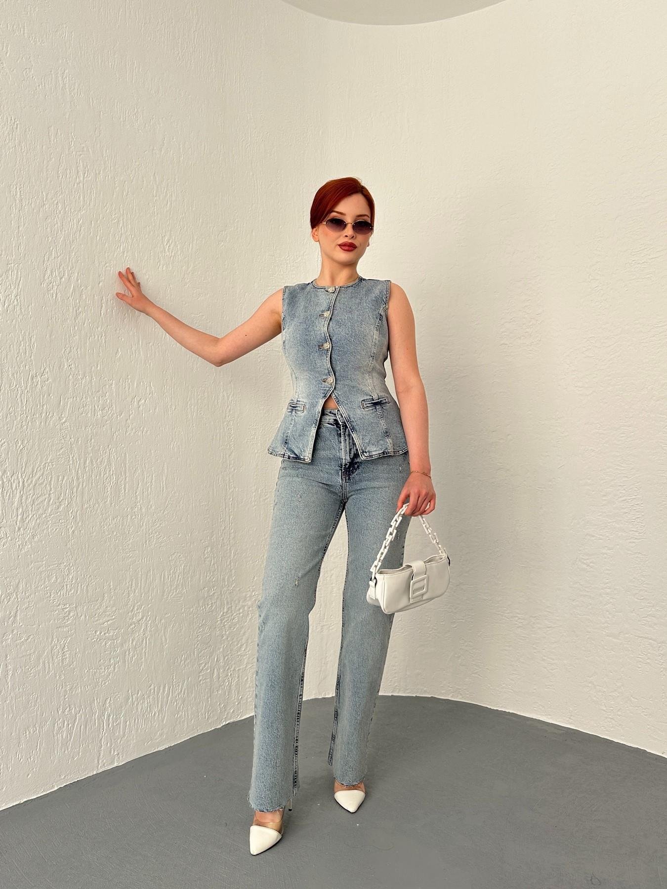 Paçası Dikişsiz Yıpratmalı Jean 14 açık mavi