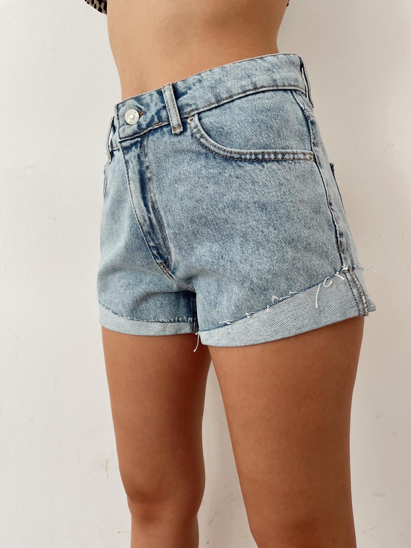 Paçası Katlamalı Şort MAVİ