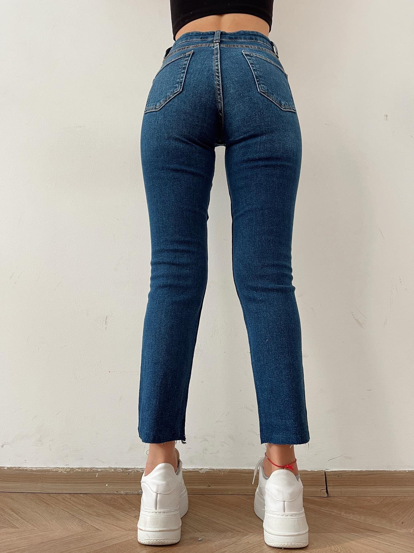 Paçası Kesik Mom Jean KOYU MAVİ