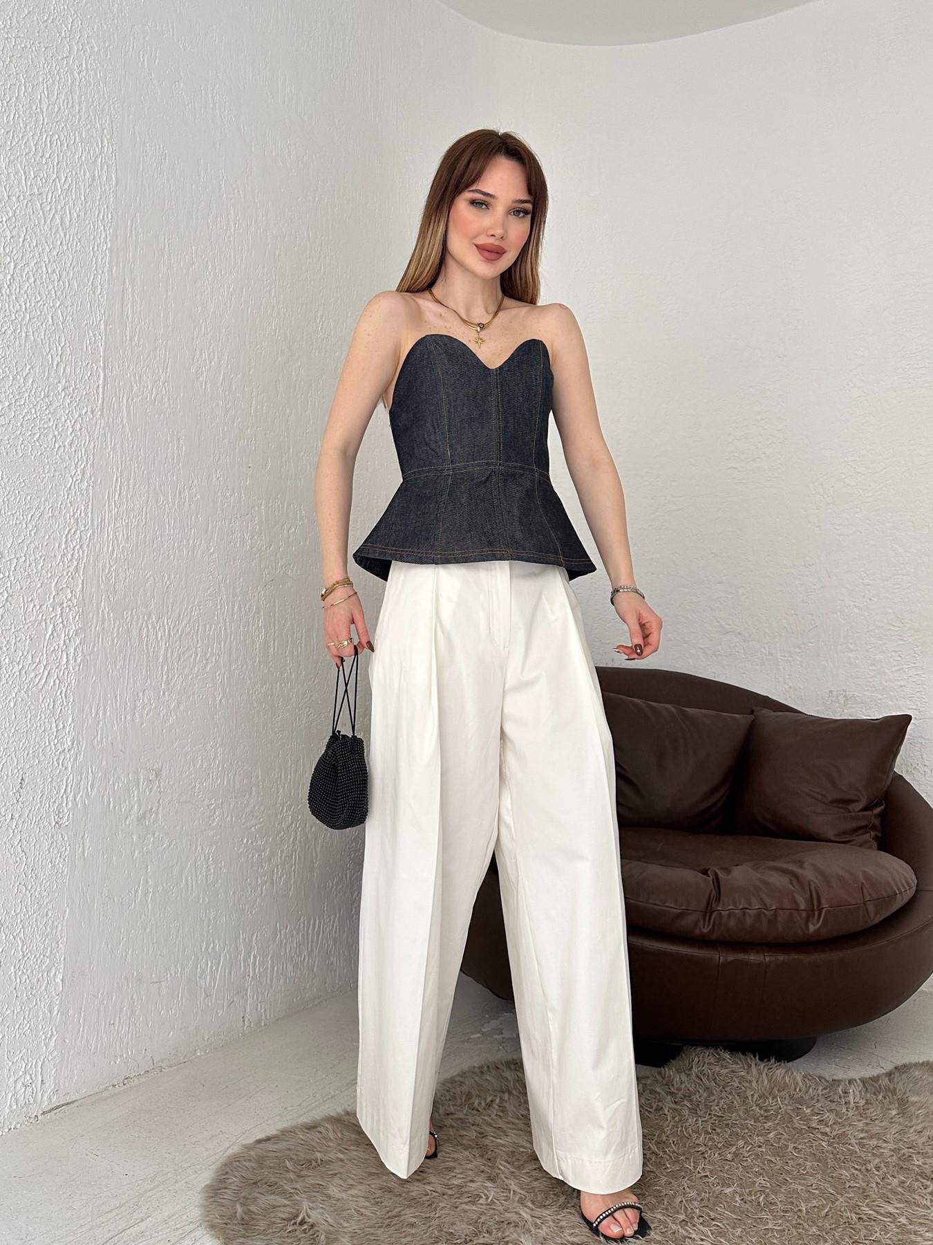 Pileli Geniş Paça Pantolon Beyaz