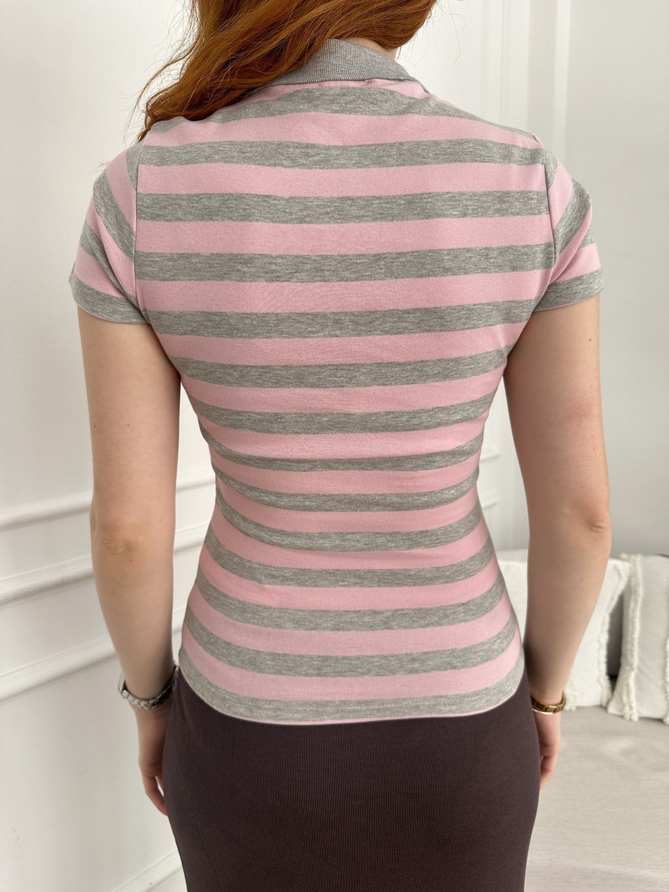 Polo Yaka Düğmeli Kalın Çizgili T-shirt Pembe-gri