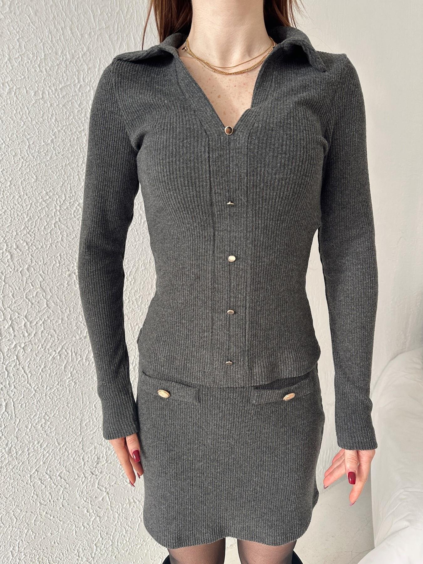 Polo Yaka Gold Düğmeli Bluz ANTRASİT