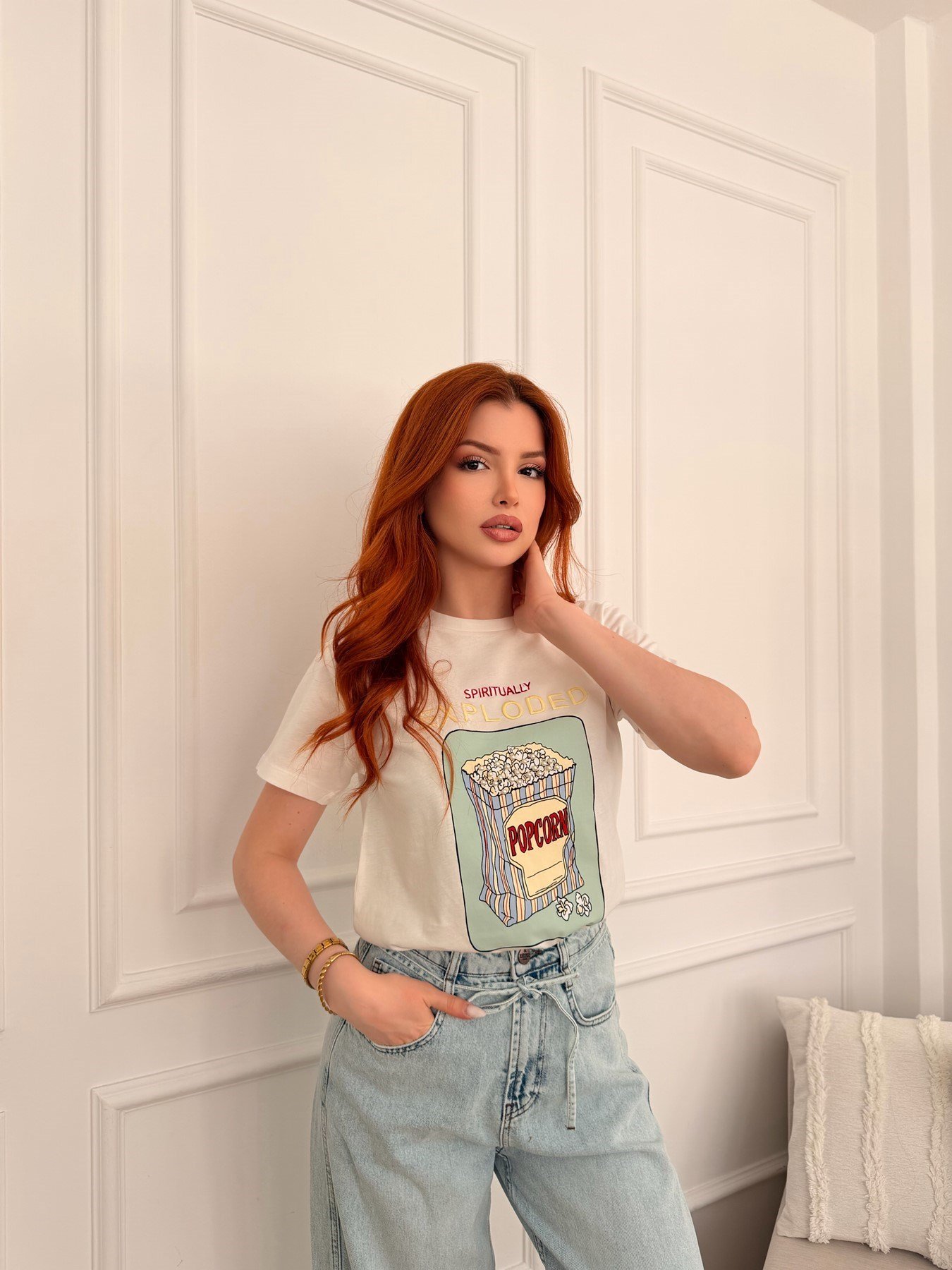 Pop Corn Nakışlı İnci Detaylı T-shirt Ekru