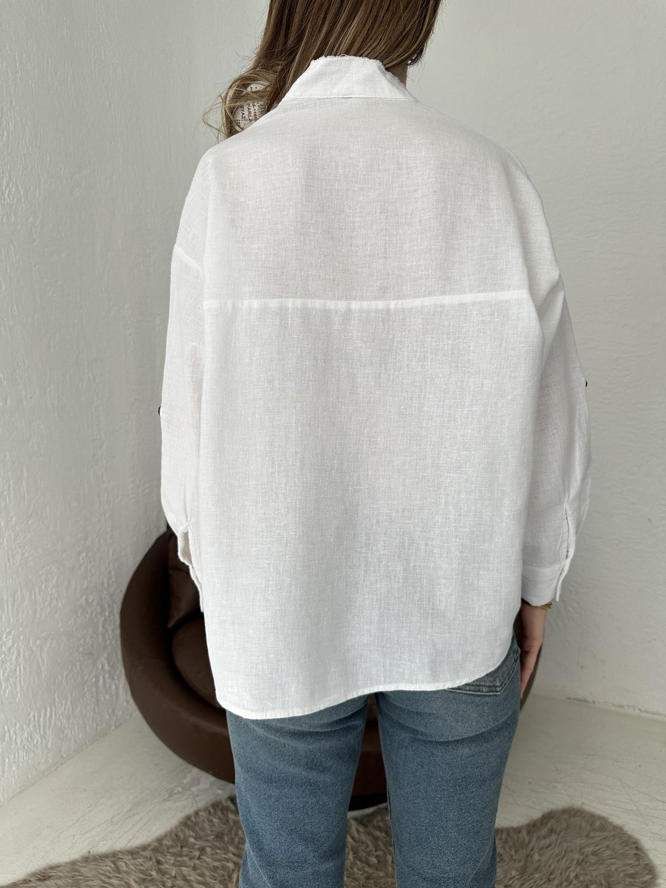 Püsklüllü Bluz Beyaz